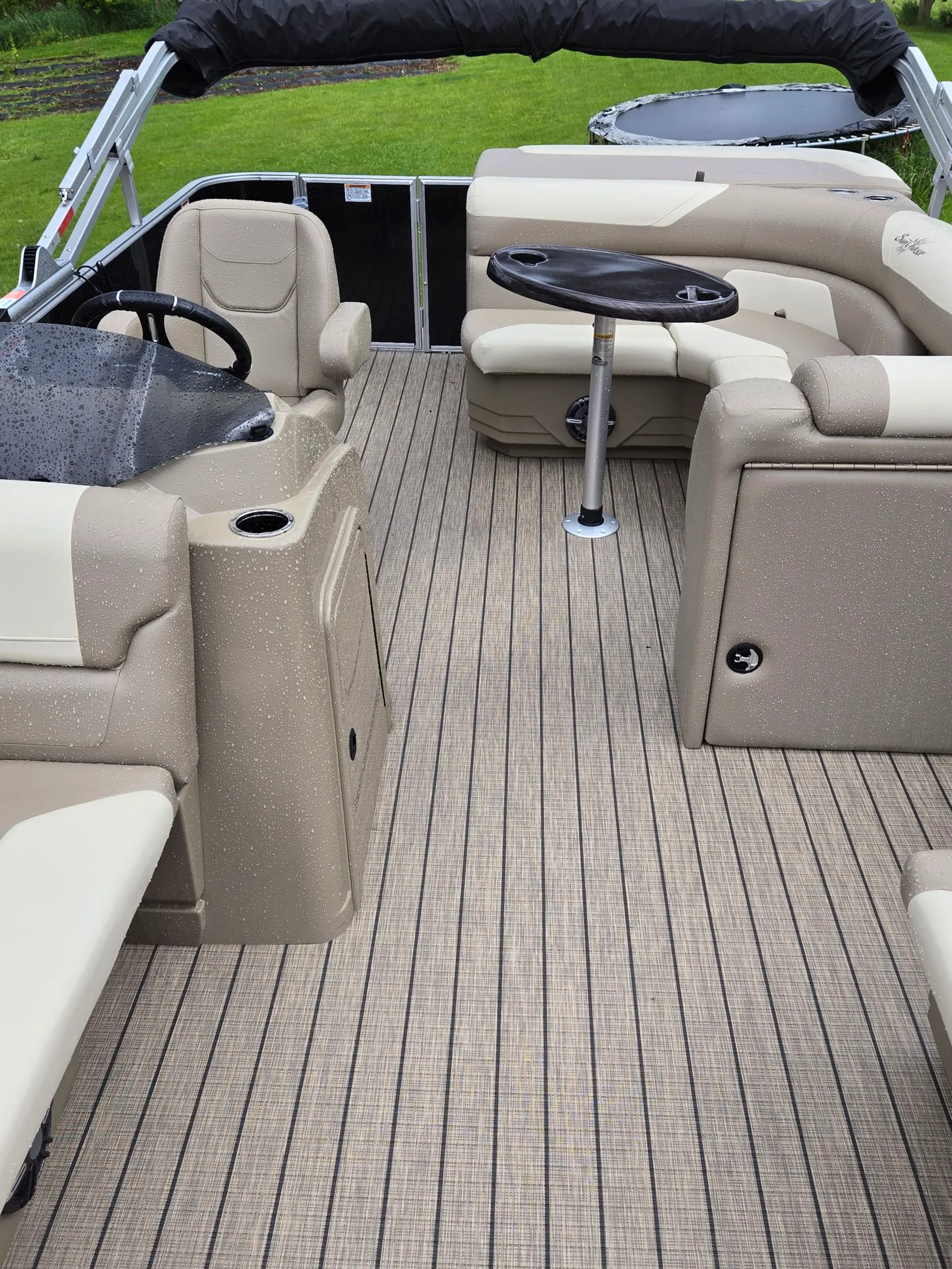 2024 Sunchaser Geneva 22' Pontoon with 90hp outboard for rent