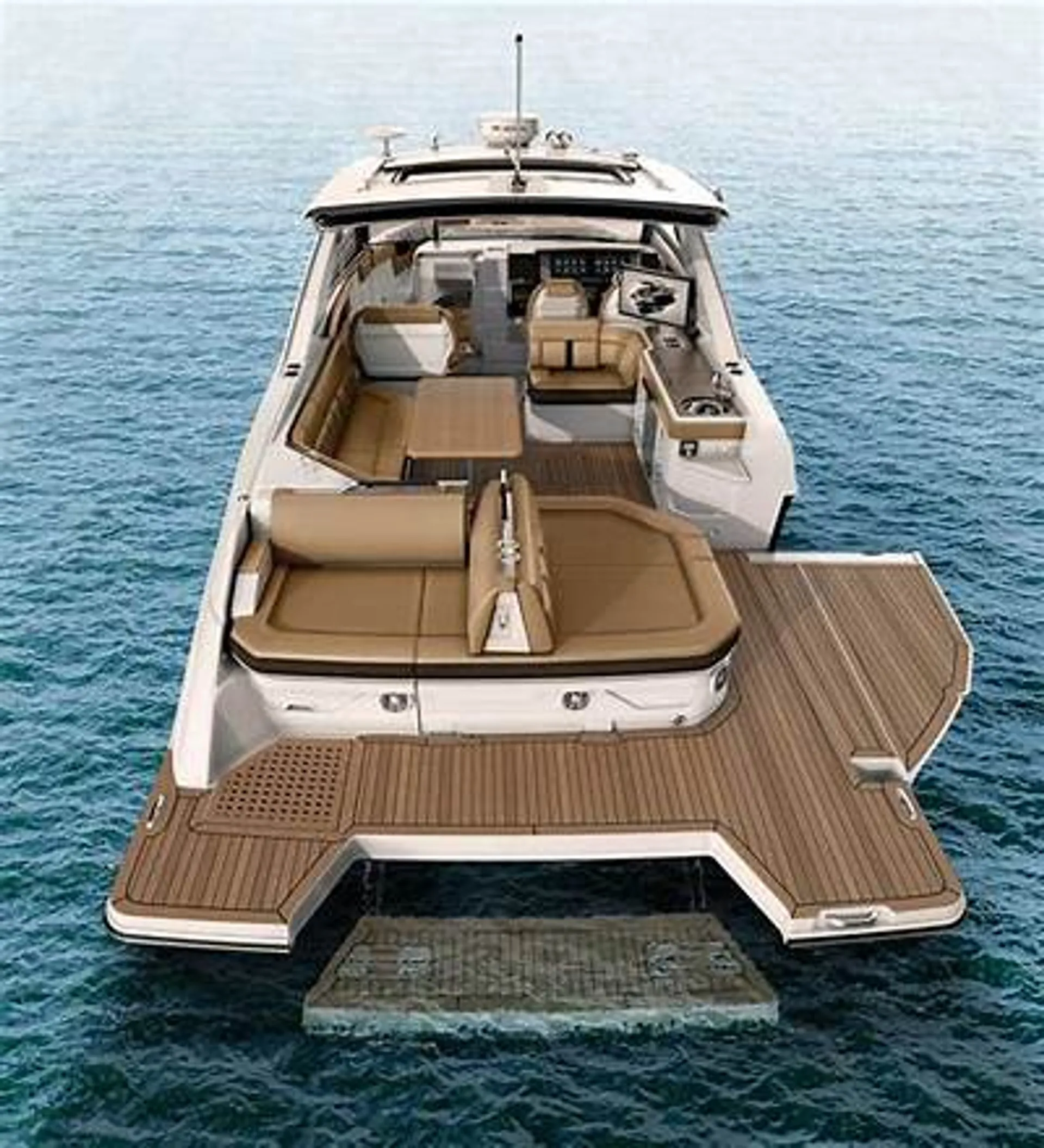 Want to entertain?... Welcome aboard "The Entertainer"! 40' Sea Ray