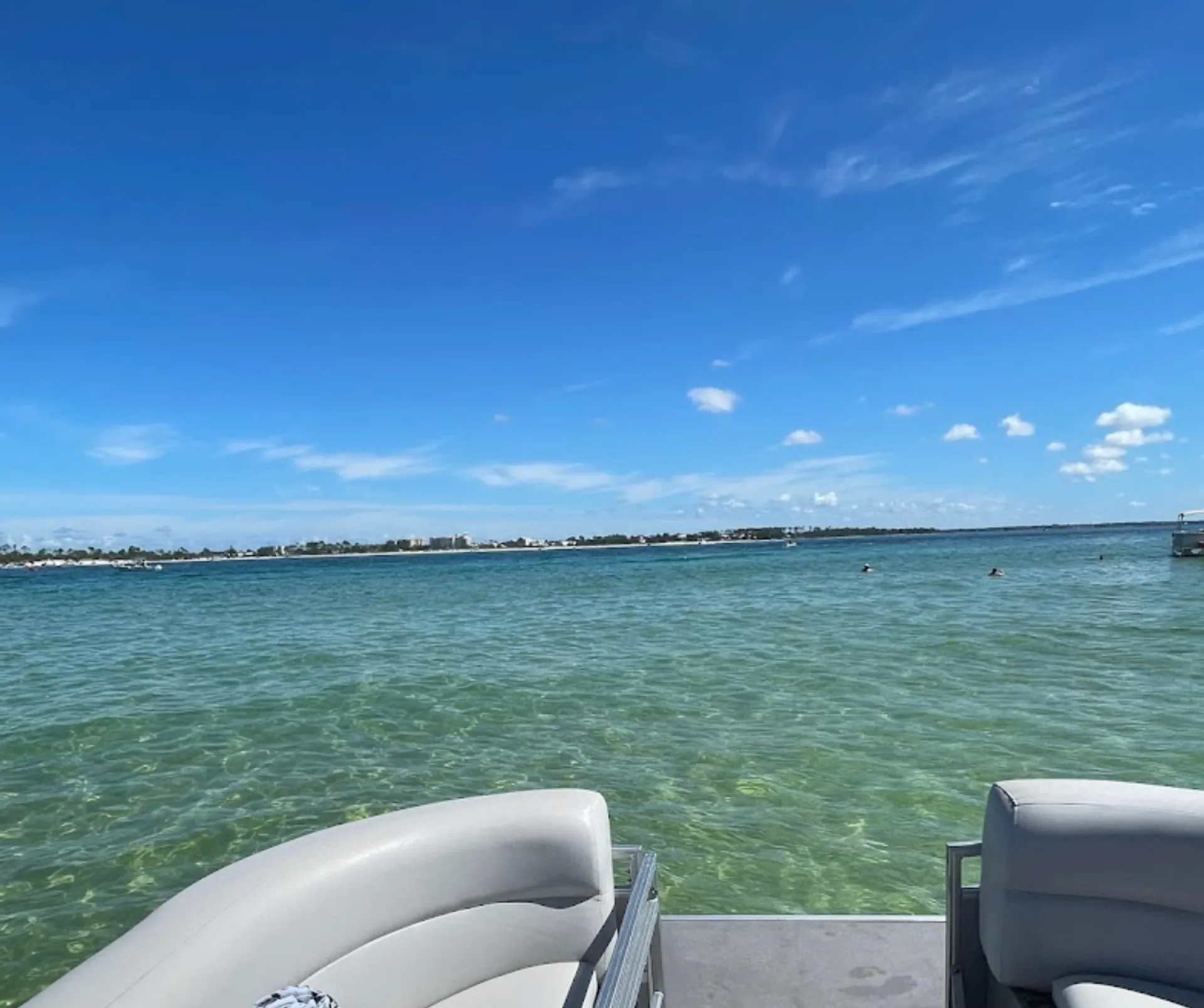 Amazing Pontoon in Panama City! 11 ppl