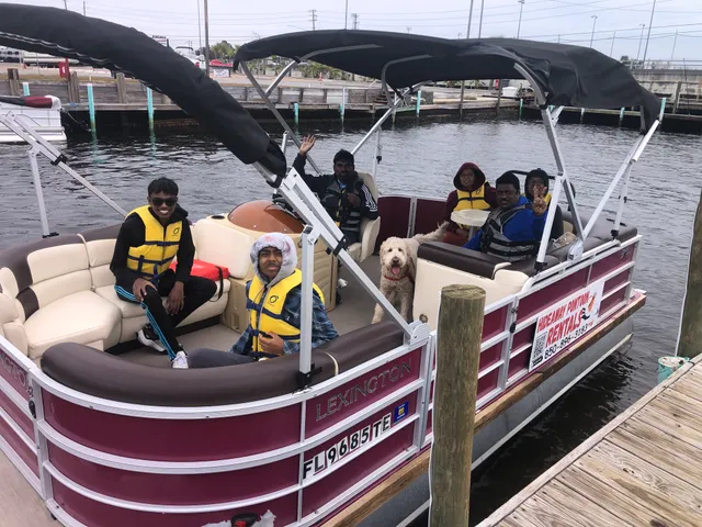 Rent a Leisure Craft pontoon in Panama City, FL near me