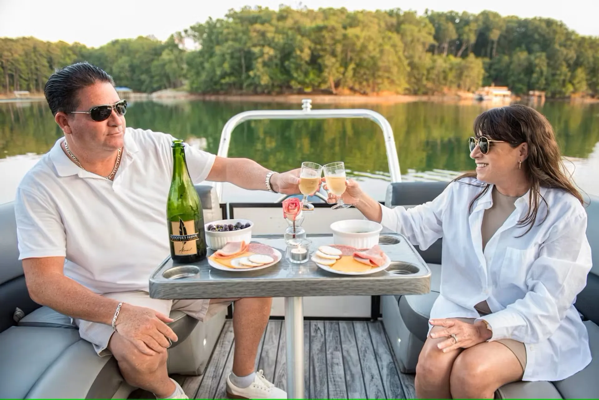 LUXURY BOAT RENTAL ON LAKE LANIER! LIKE NEW 200 HP TRI-TOON by VERANDA