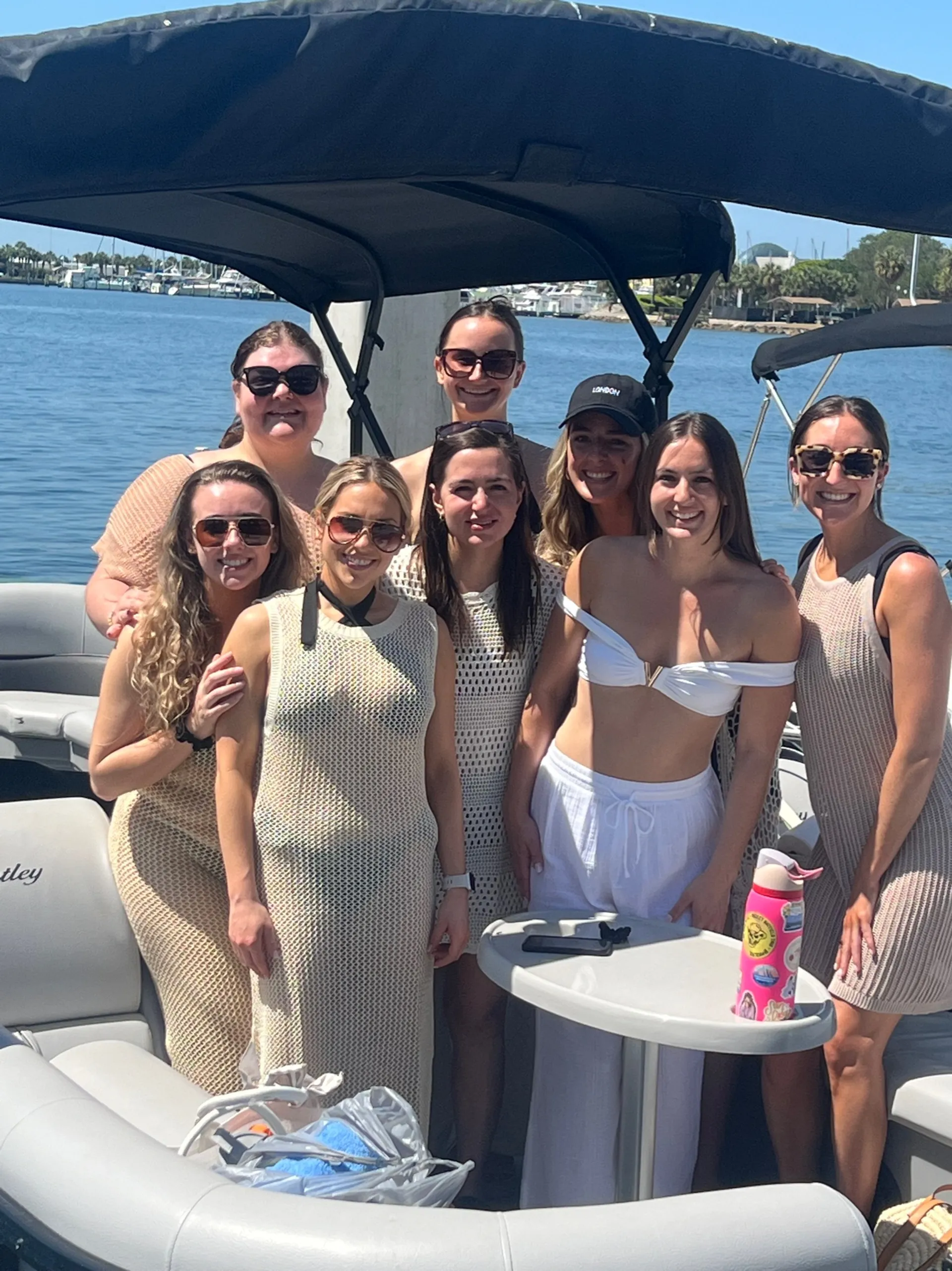 Bentley Legacy Navigator 24 Feet 250hp