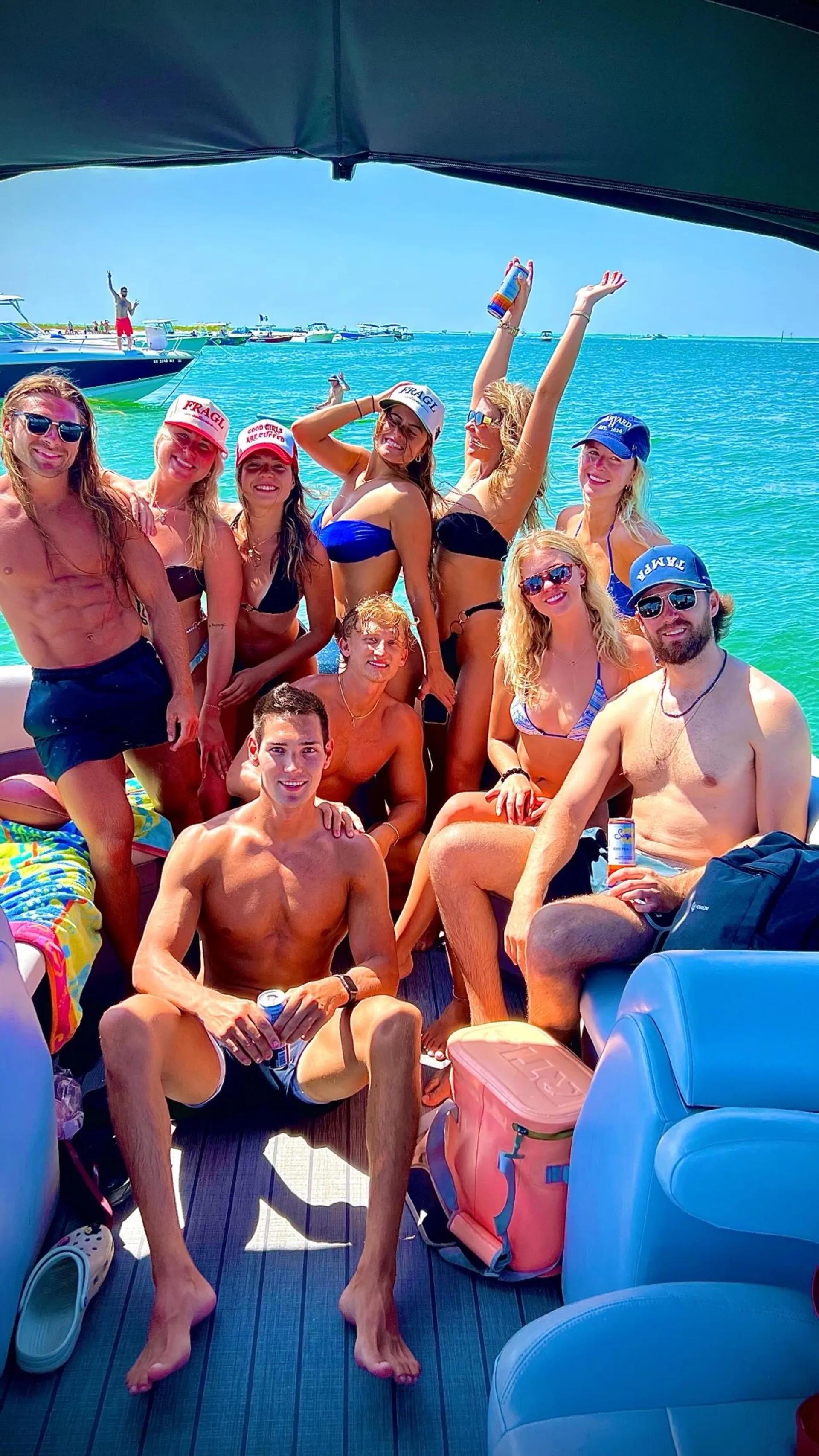 Bentley Legacy Navigator 24 Feet 250hp