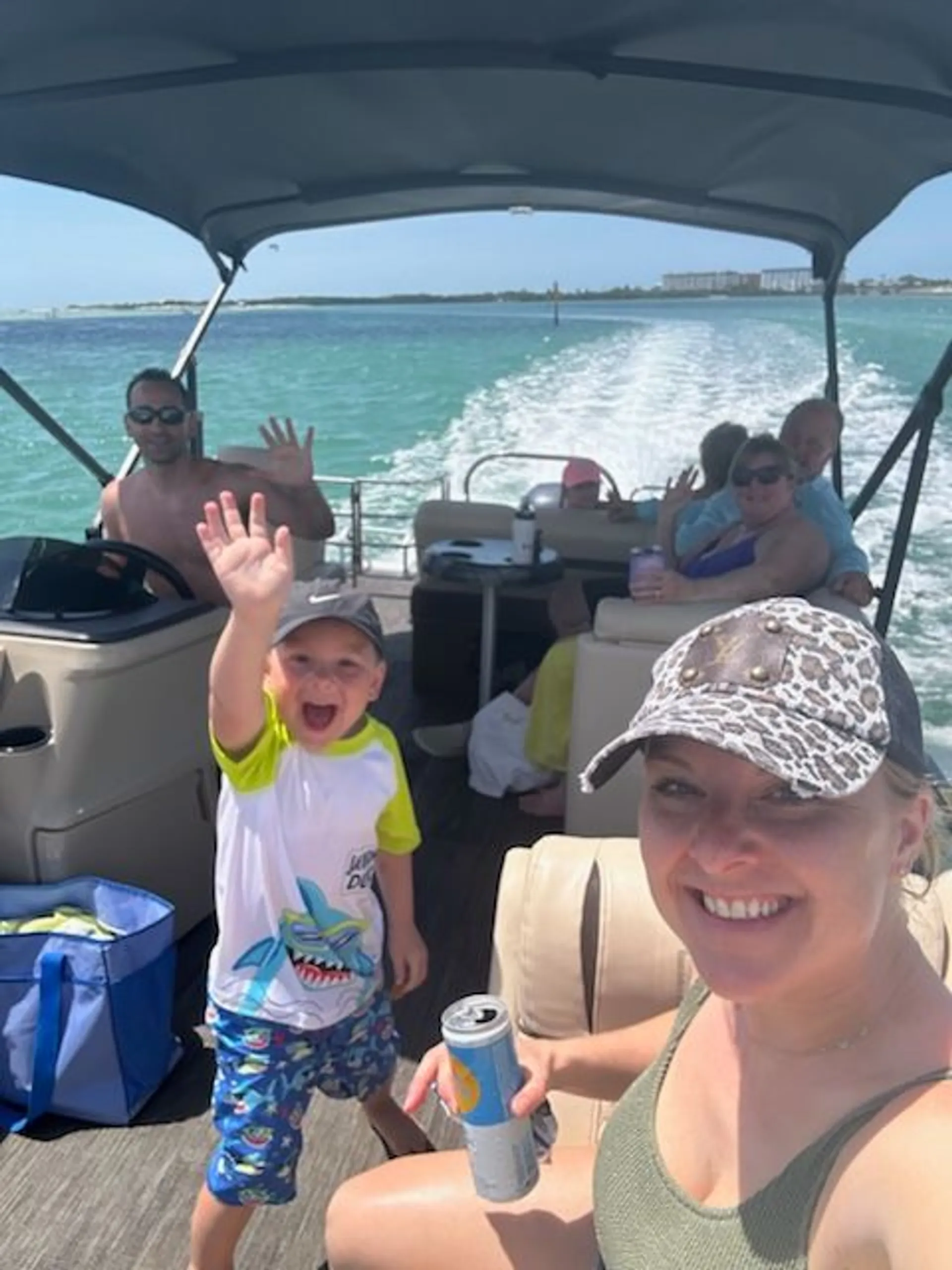 Newer 22 foot luxury pontoon 