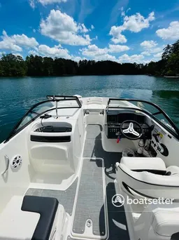 Create Lasting Memories on the Water with Our Bayliner VR6!