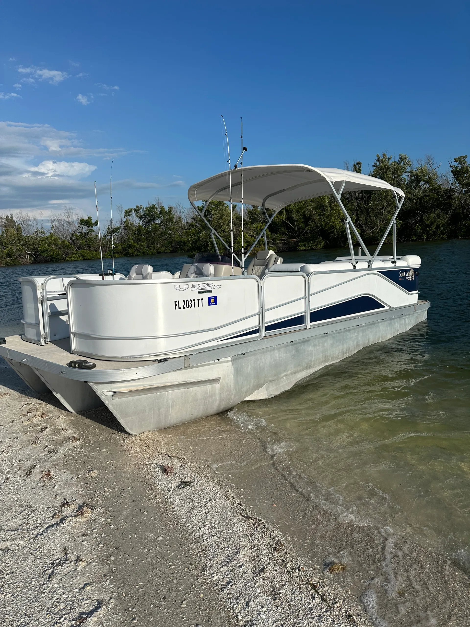 Suncatcher / G3 Boats V322 in Cape Coral, FL — photo 2