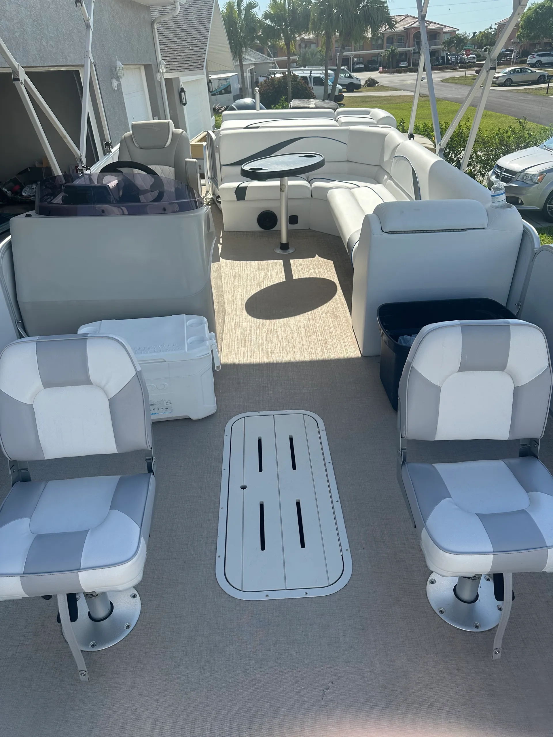 Suncatcher / G3 Boats V322 in Cape Coral, FL — photo 3