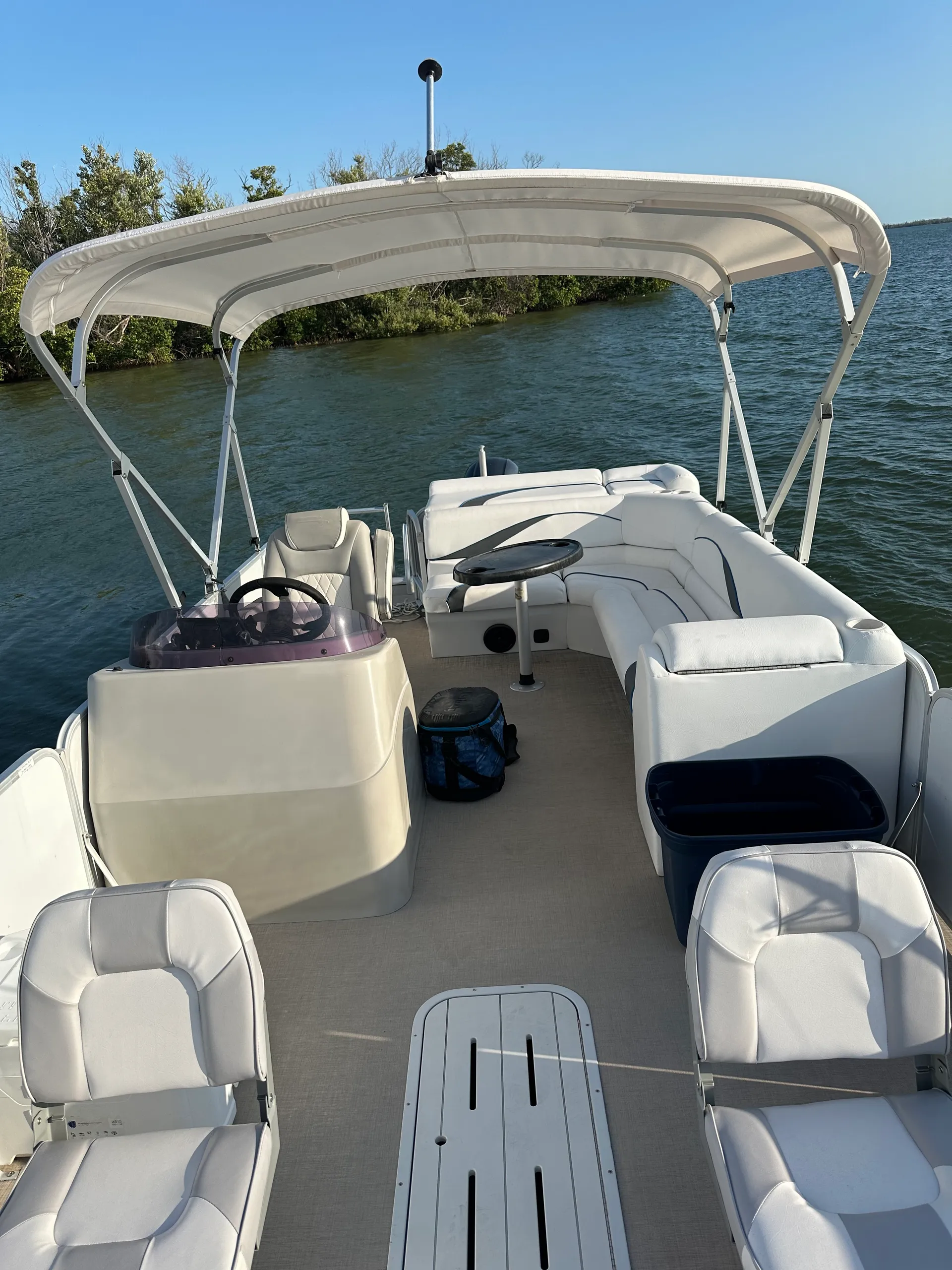 Suncatcher / G3 Boats V322 in Cape Coral, FL — photo 7