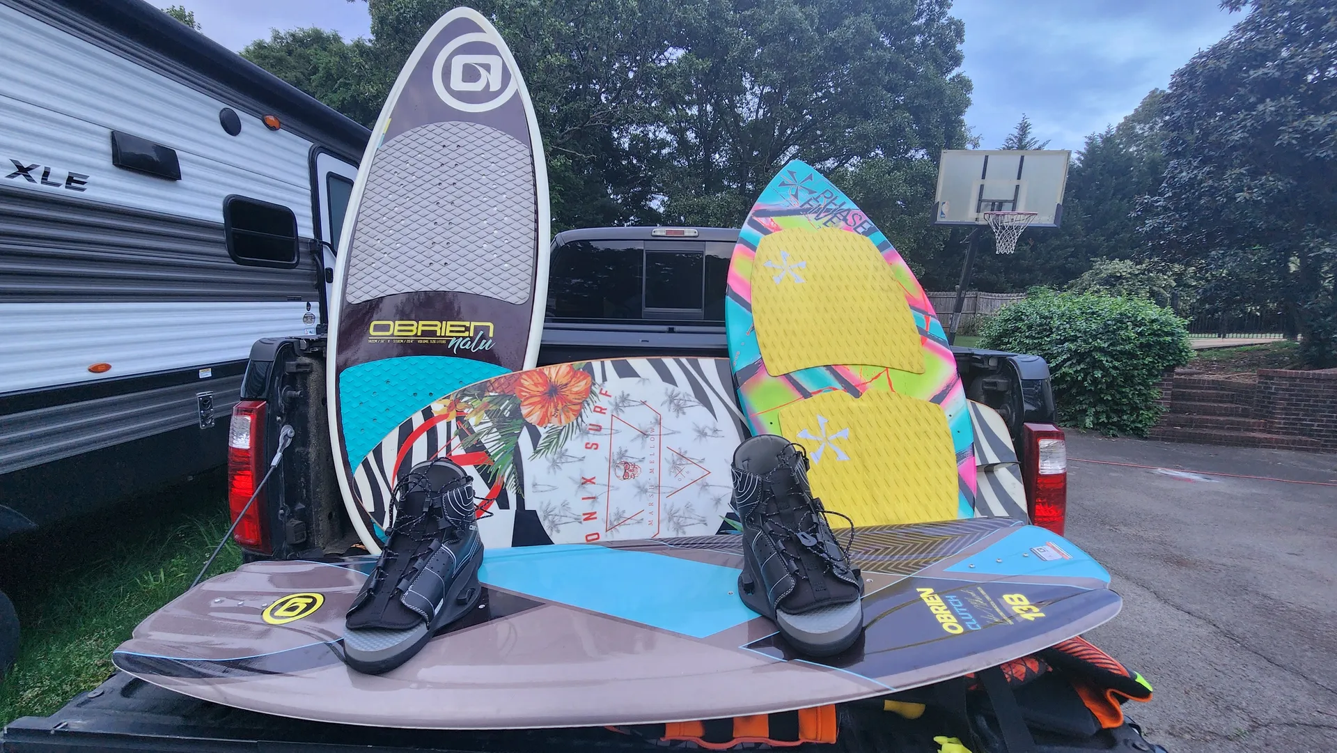 2019 Moomba Makai Wake Boat. Get Your Wake on Wattsbar Lake!