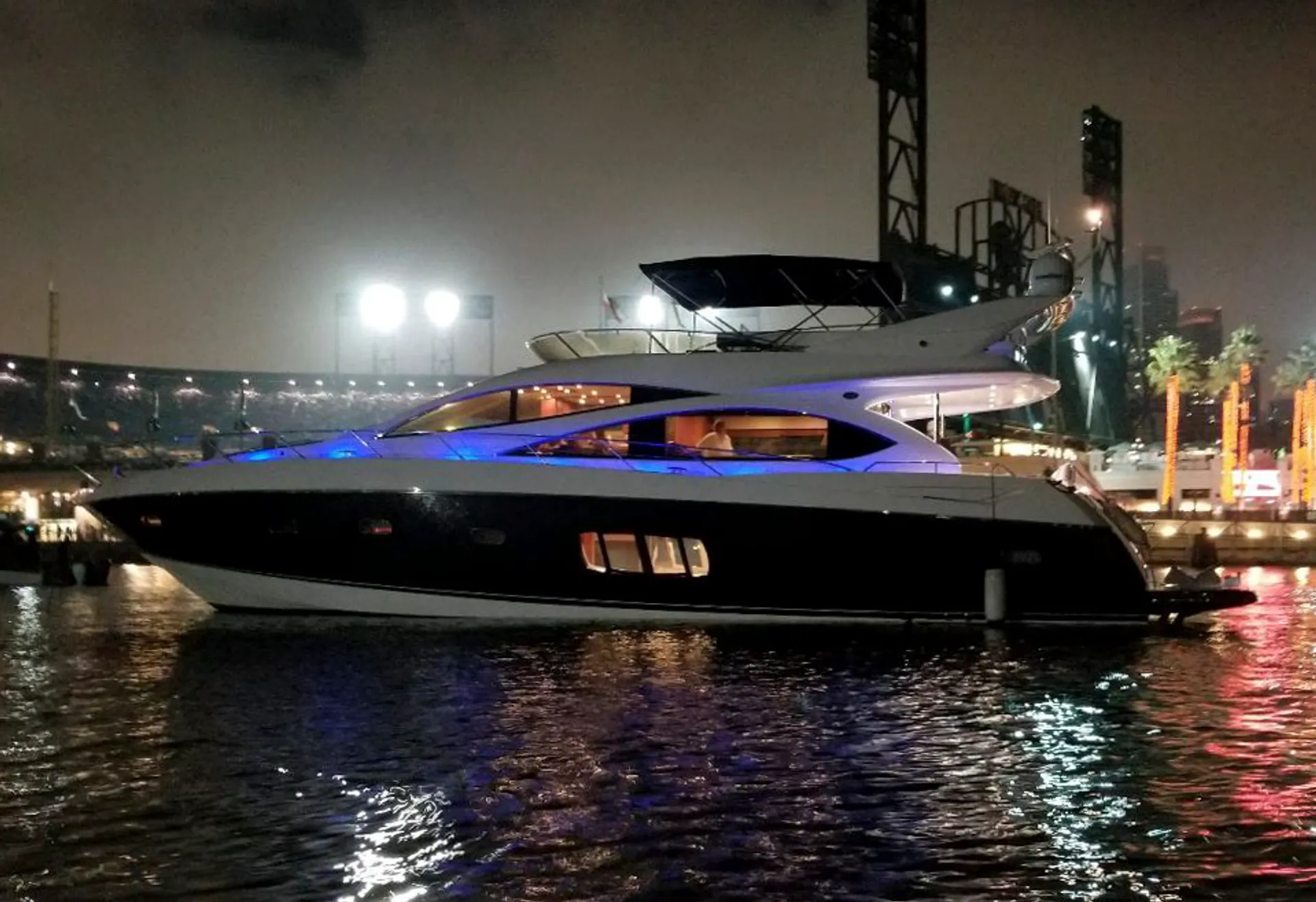 Sunseeker Sunseeker Manhattan 70 in Sausalito, CA — photo 10