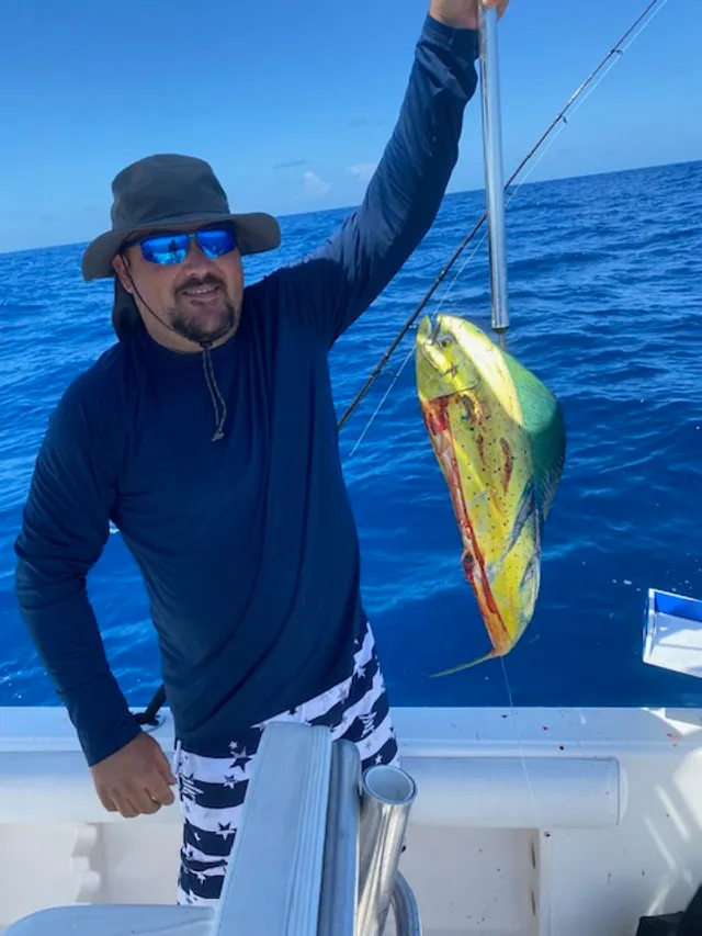 Rent a Sea Fox offshore sport fishing in Port St. Lucie, FL near me