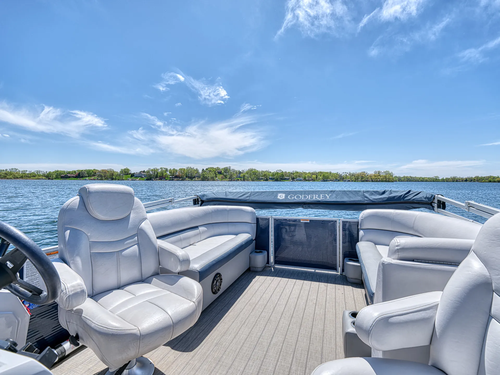 GODFREY MARINE SWEETWATER 2086 SB in Maple Lake, MN — photo 4