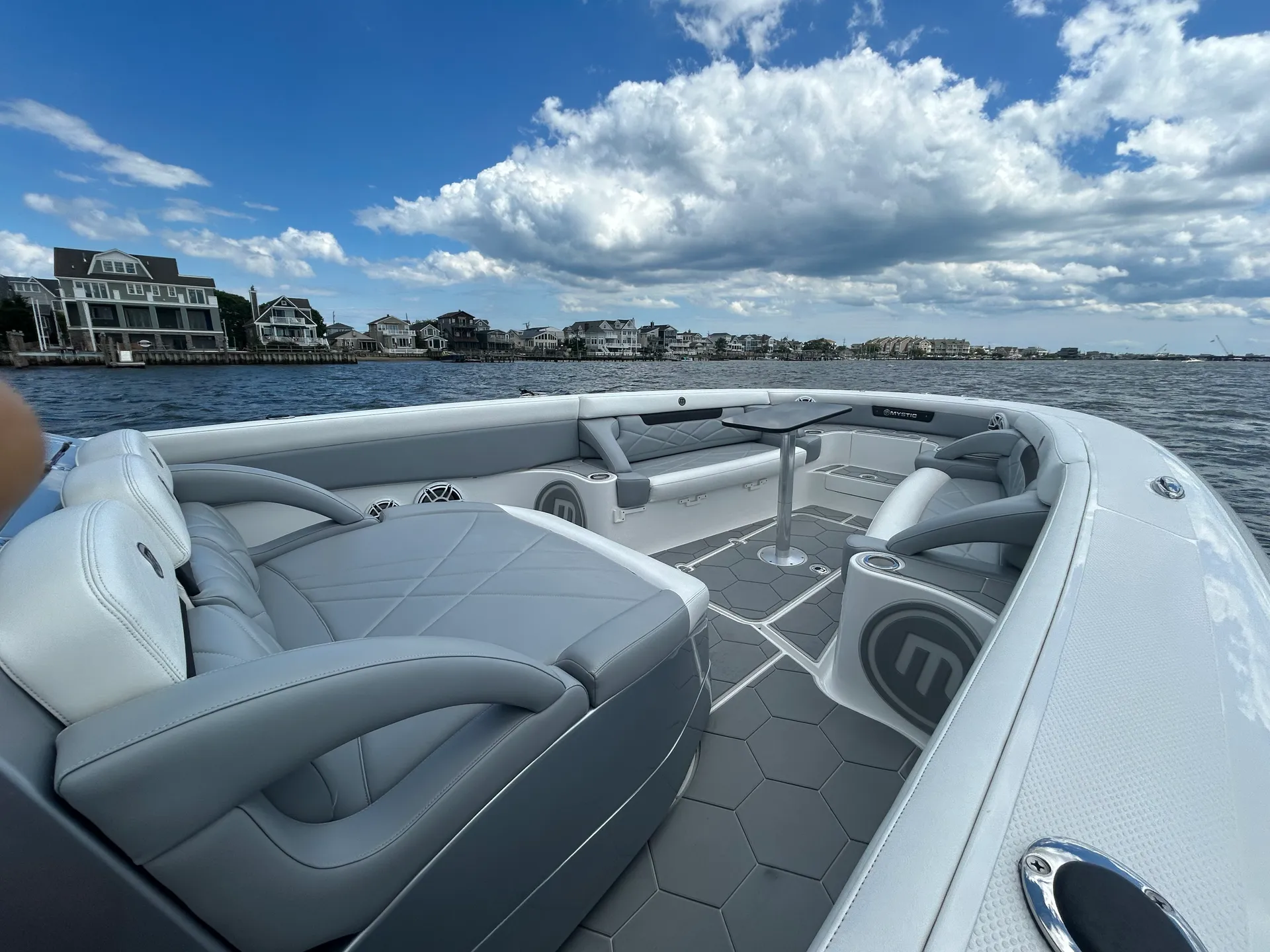 Mystic M4200 in Hallandale Beach, FL — photo 9