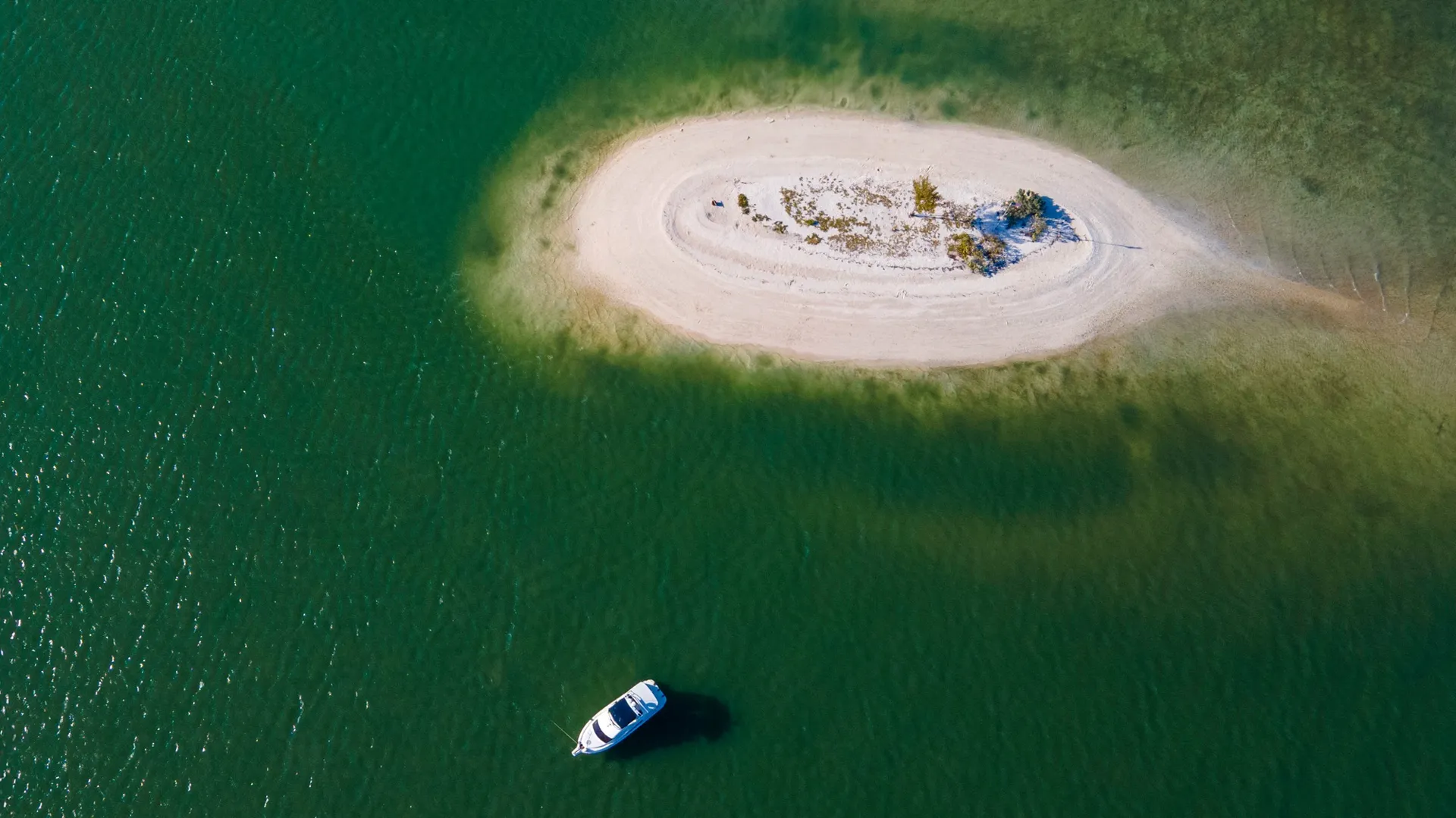 40 ft Silverton Yacht in Clearwater 