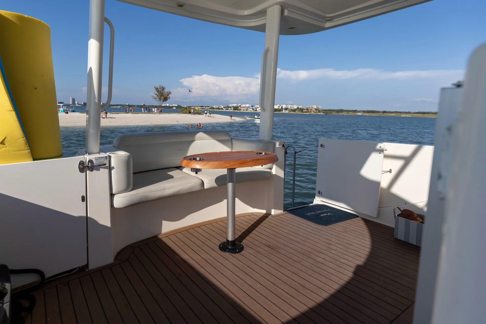 40 ft Silverton Yacht in Clearwater 