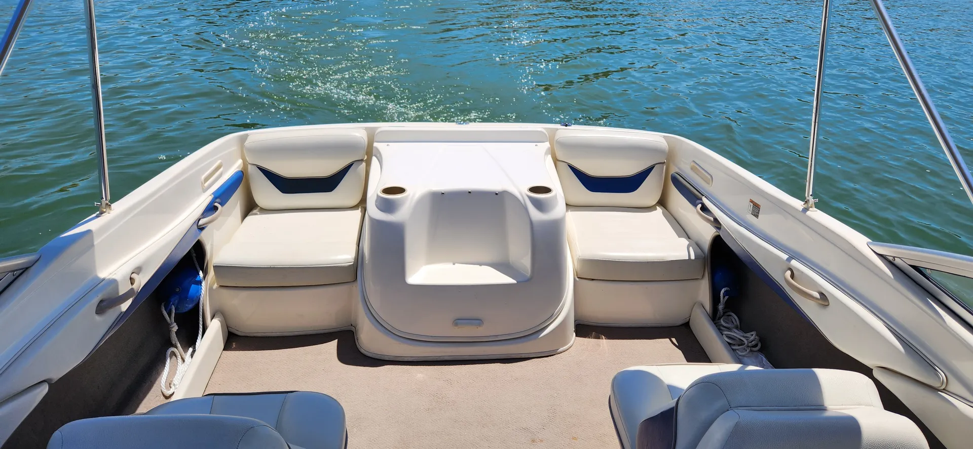 BAYLINER 205 BR  in Paso Robles, CA — photo 2