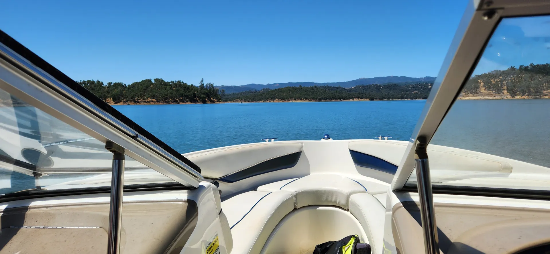 BAYLINER 205 BR  in Paso Robles, CA — photo 4