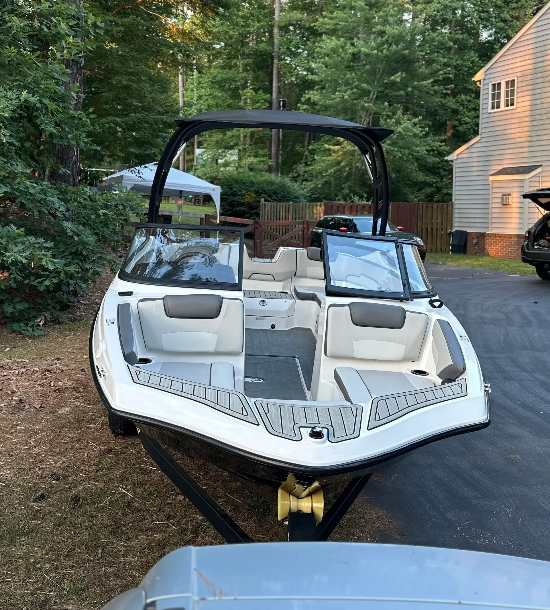 Rent our ‘Don’t Panic’ and have a fun and safe time at the lake!