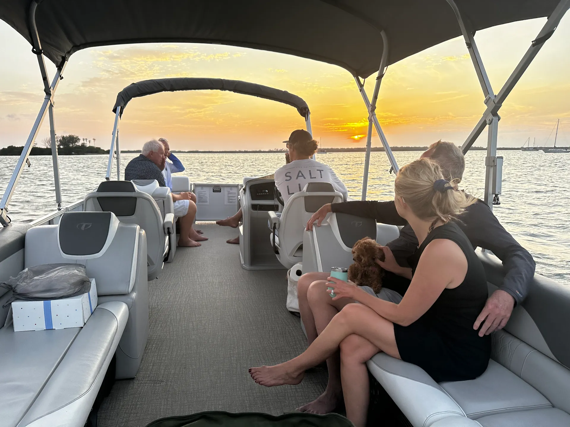 PRIVATE-W/CAPTAIN<br/>ISLANDS,DOLPHINS,SUNSETS PARTIES, PUB CRAWLS!!!