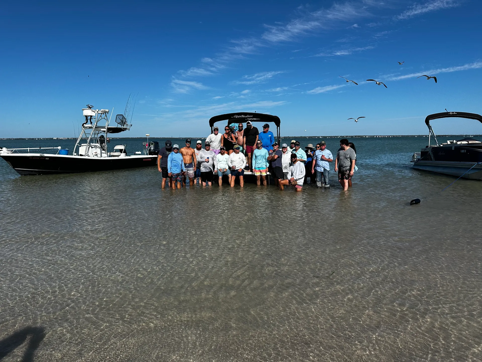 PRIVATE-W/CAPTAIN<br/>ISLANDS,DOLPHINS,SUNSETS PARTIES, PUB CRAWLS!!!