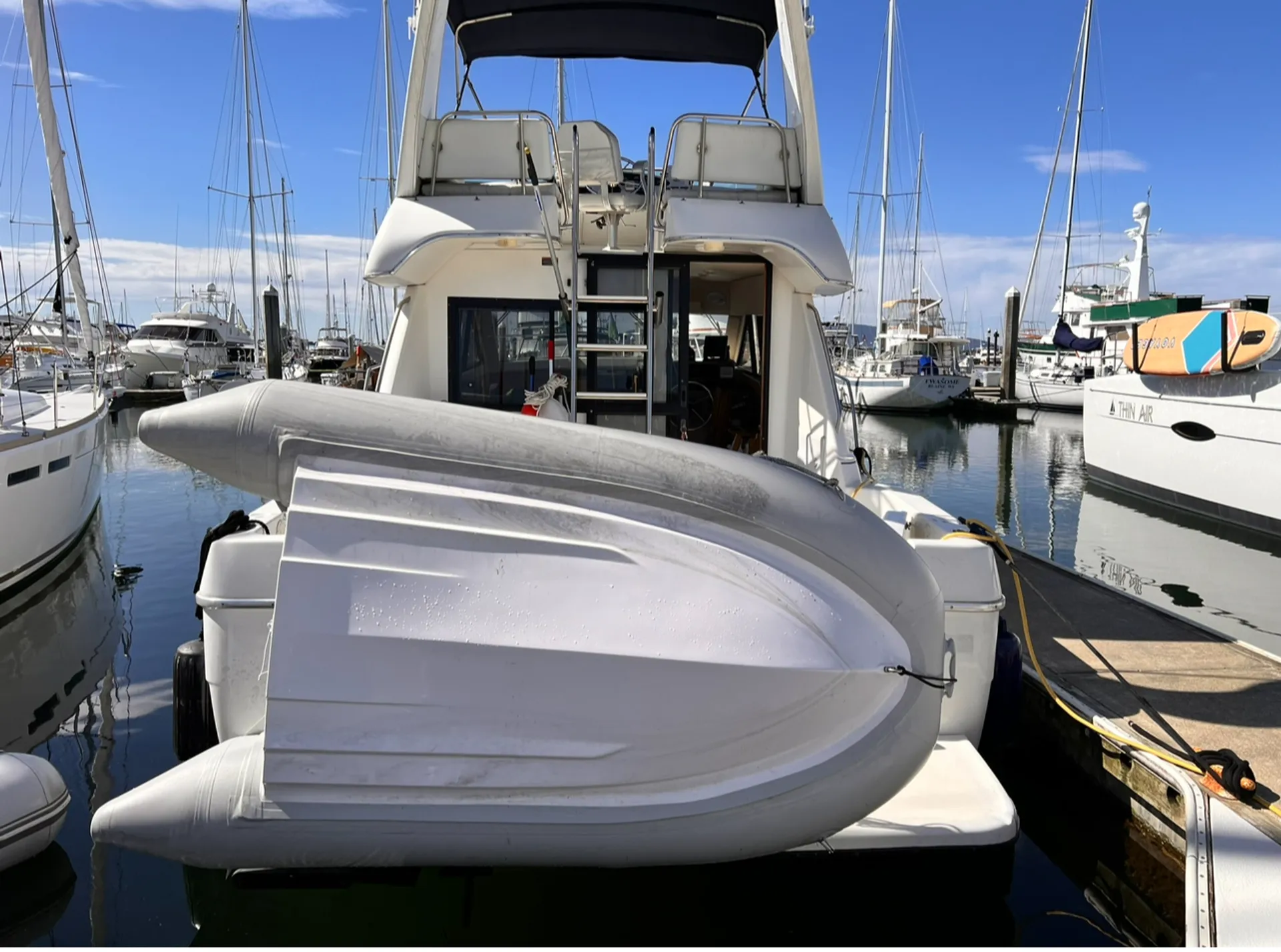 Bayliner 3388 Command Bridge MY in Bellingham, WA — photo 4