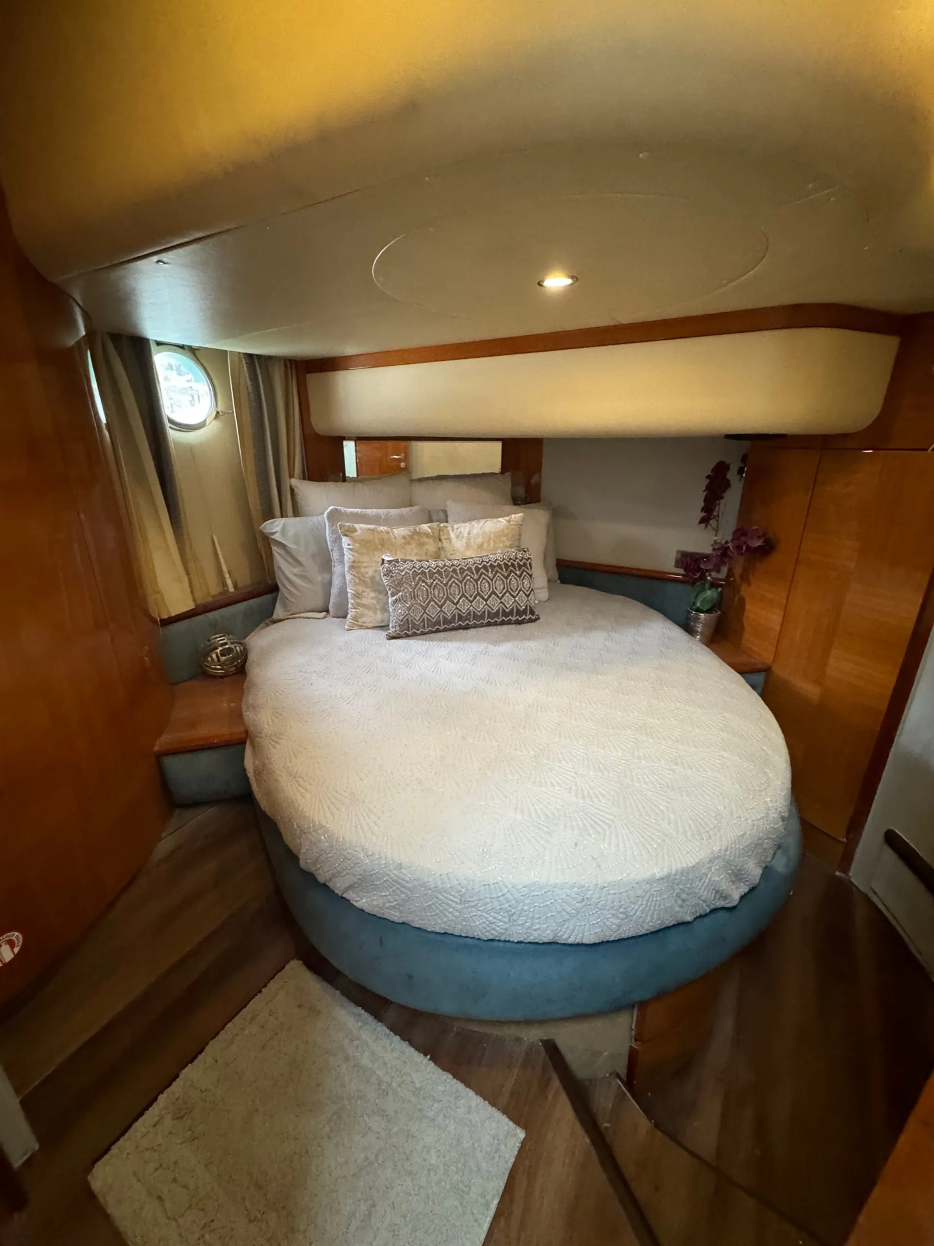 Rent this Azimut 50 in Miami Beach! With free 1 hour jet ski!!!