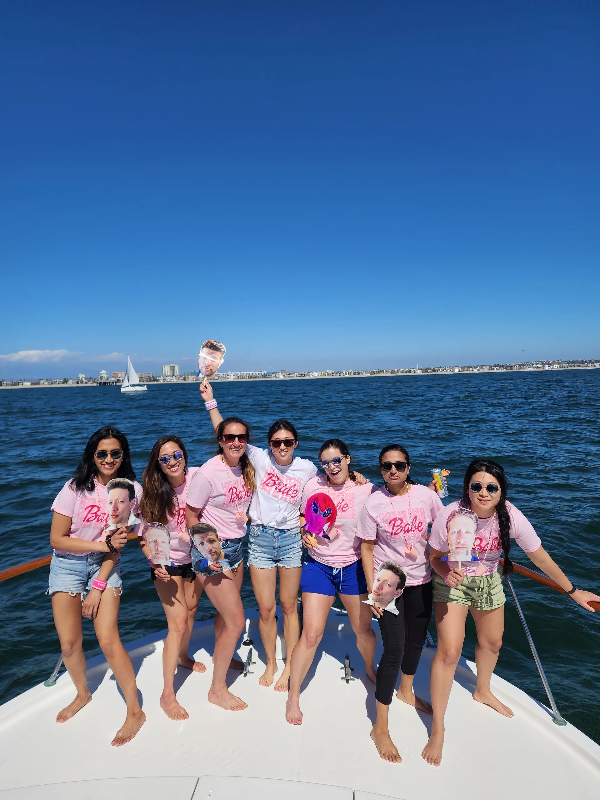 🌊 BEST VALUE ☀️ Huge Bow Cushion! Classic 50ft Motor Yacht ⚓️