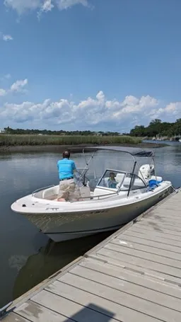 Sea Hunt Escape 200 Dual Console