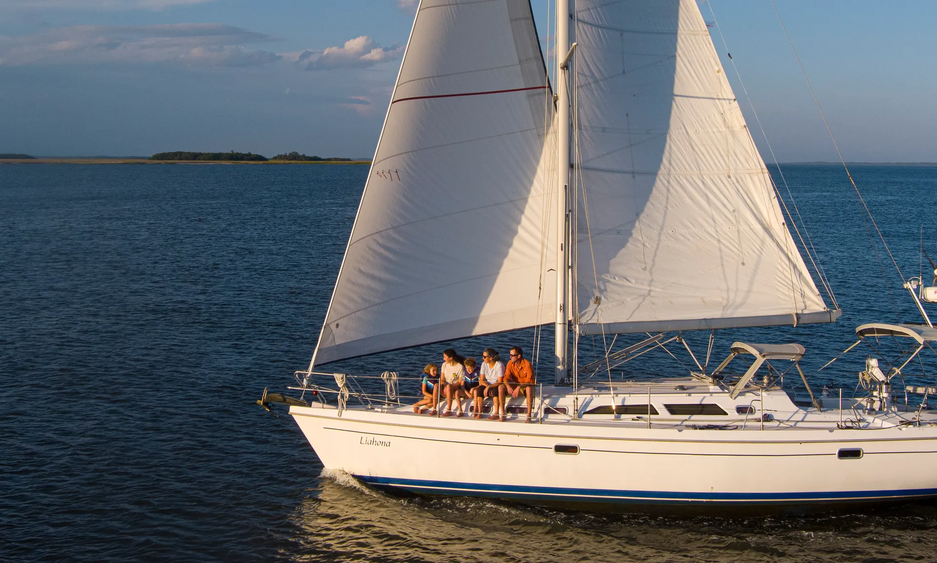 Catalina 380 in Johns Island, SC