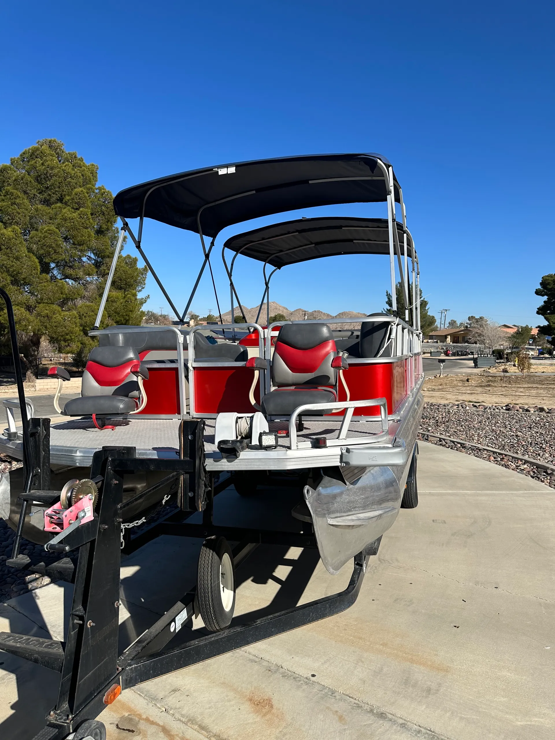 Pontoon Party Barge ( Rent 4 days get 3 free)