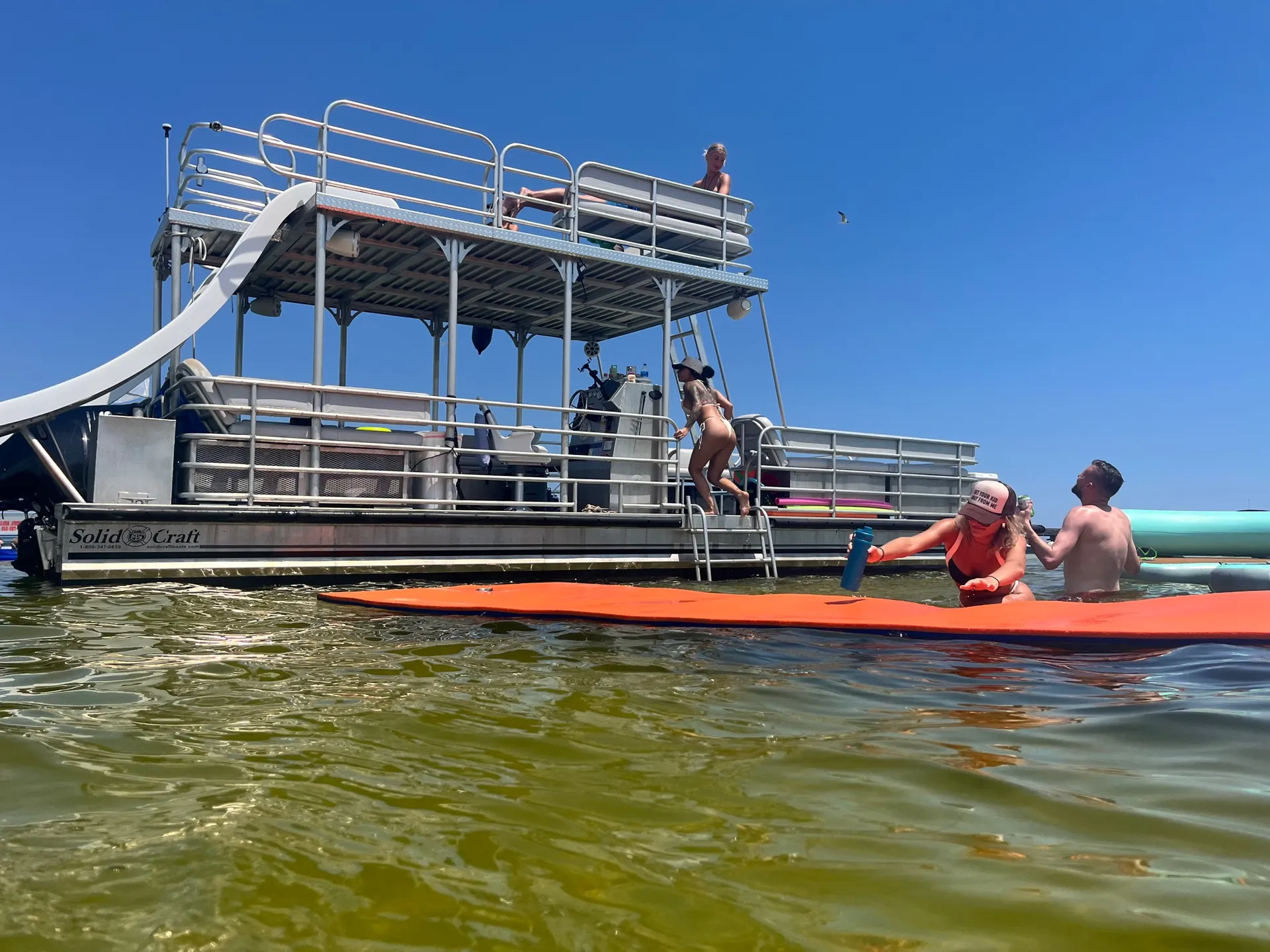 30’ X 10’ Double Decker Tritoon! Crab Island/Destin