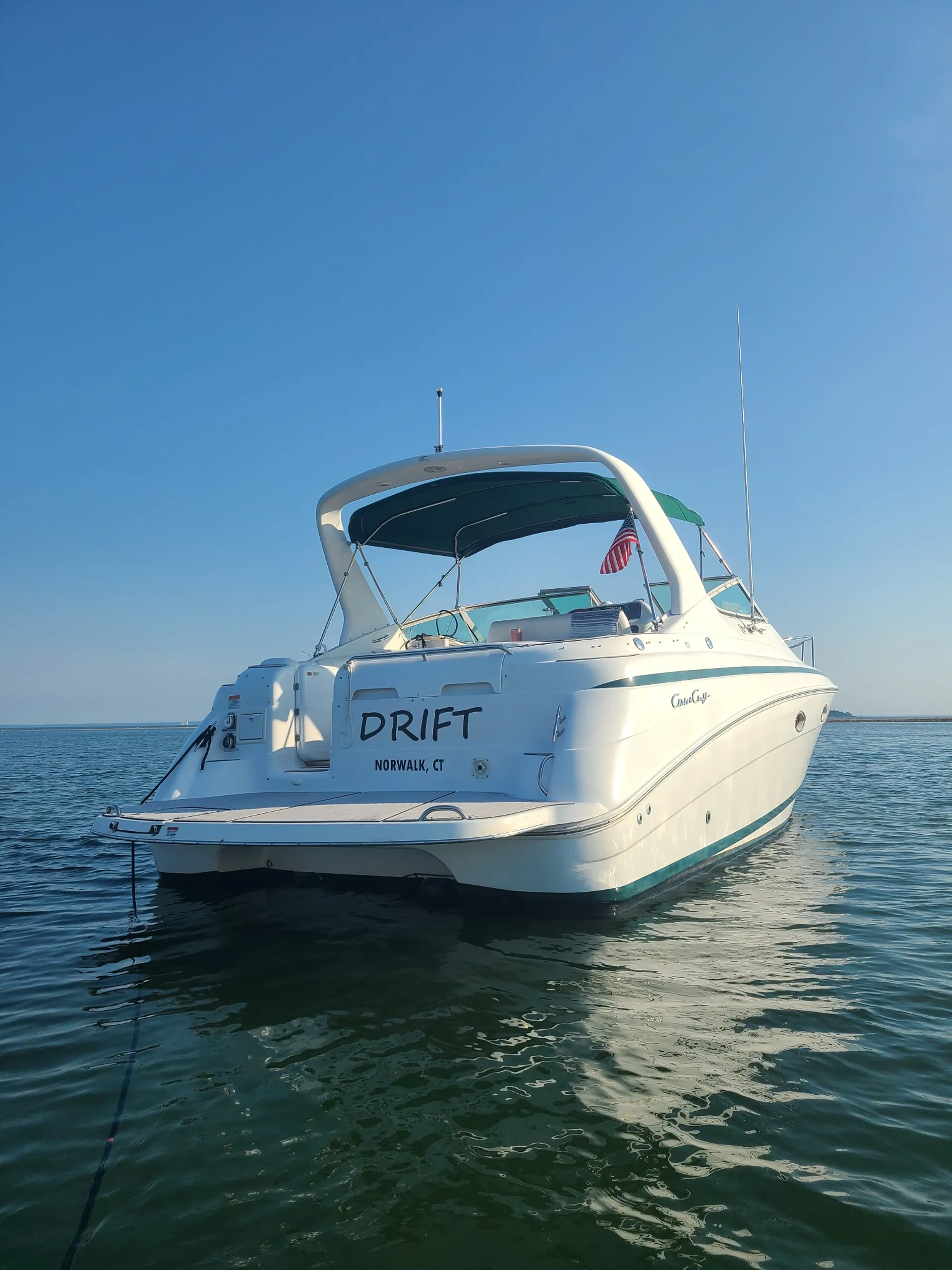 Luxury Cruising - Lets go boating in Norwalk, Rowayton, Westport!
