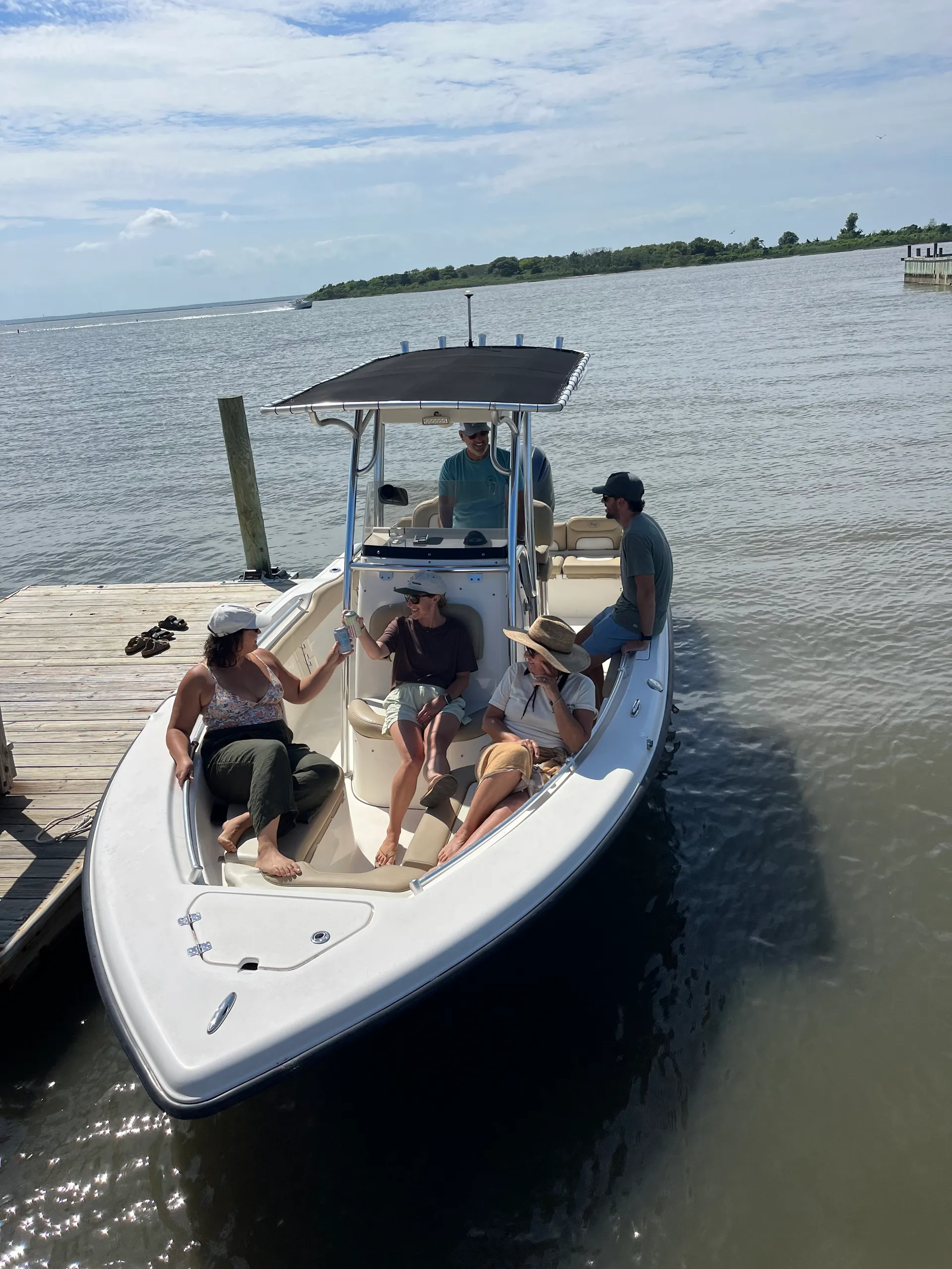 Key West Boats 219 FS in Long Beach, NJ — photo 3