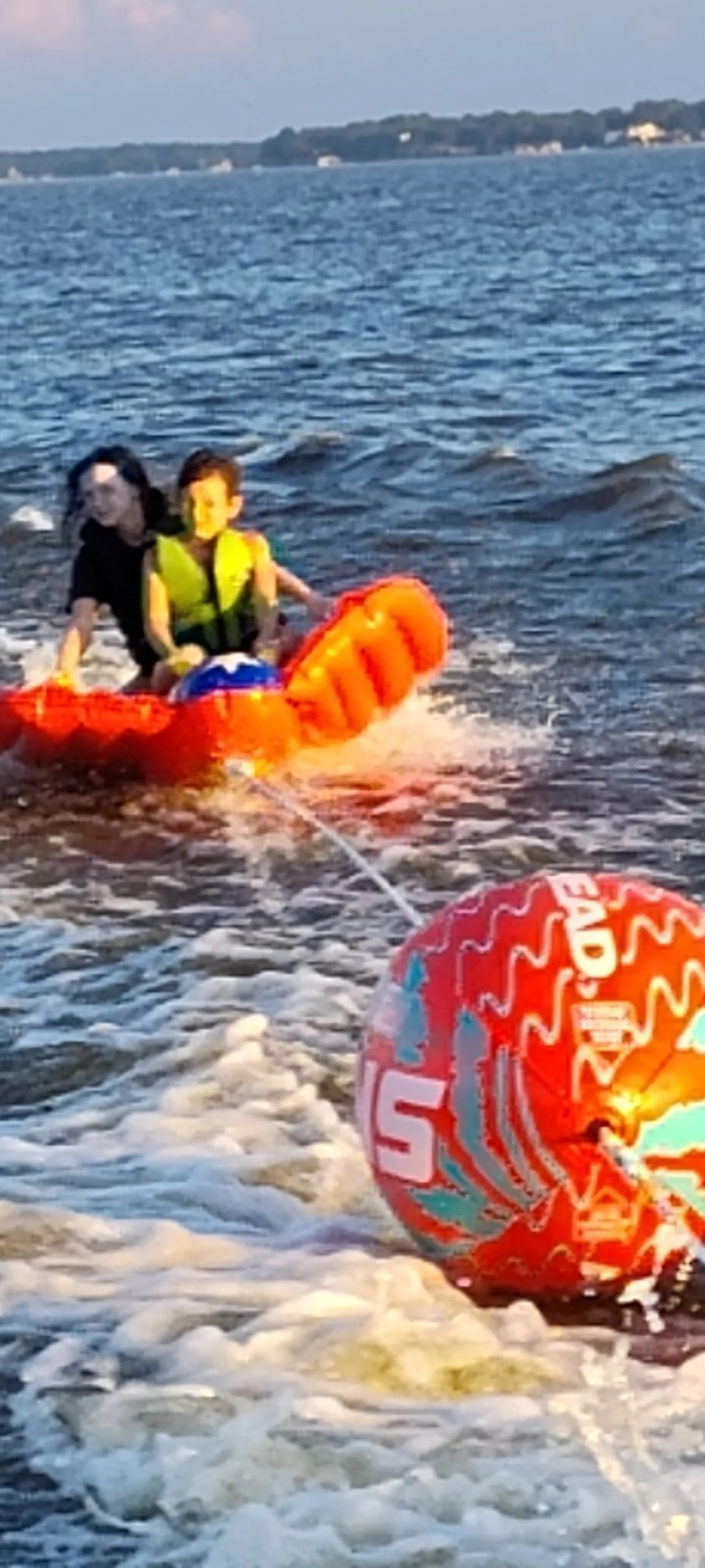 We Bring The Boat To You Anywhere On Cedar Creek Lake or Lake Athens