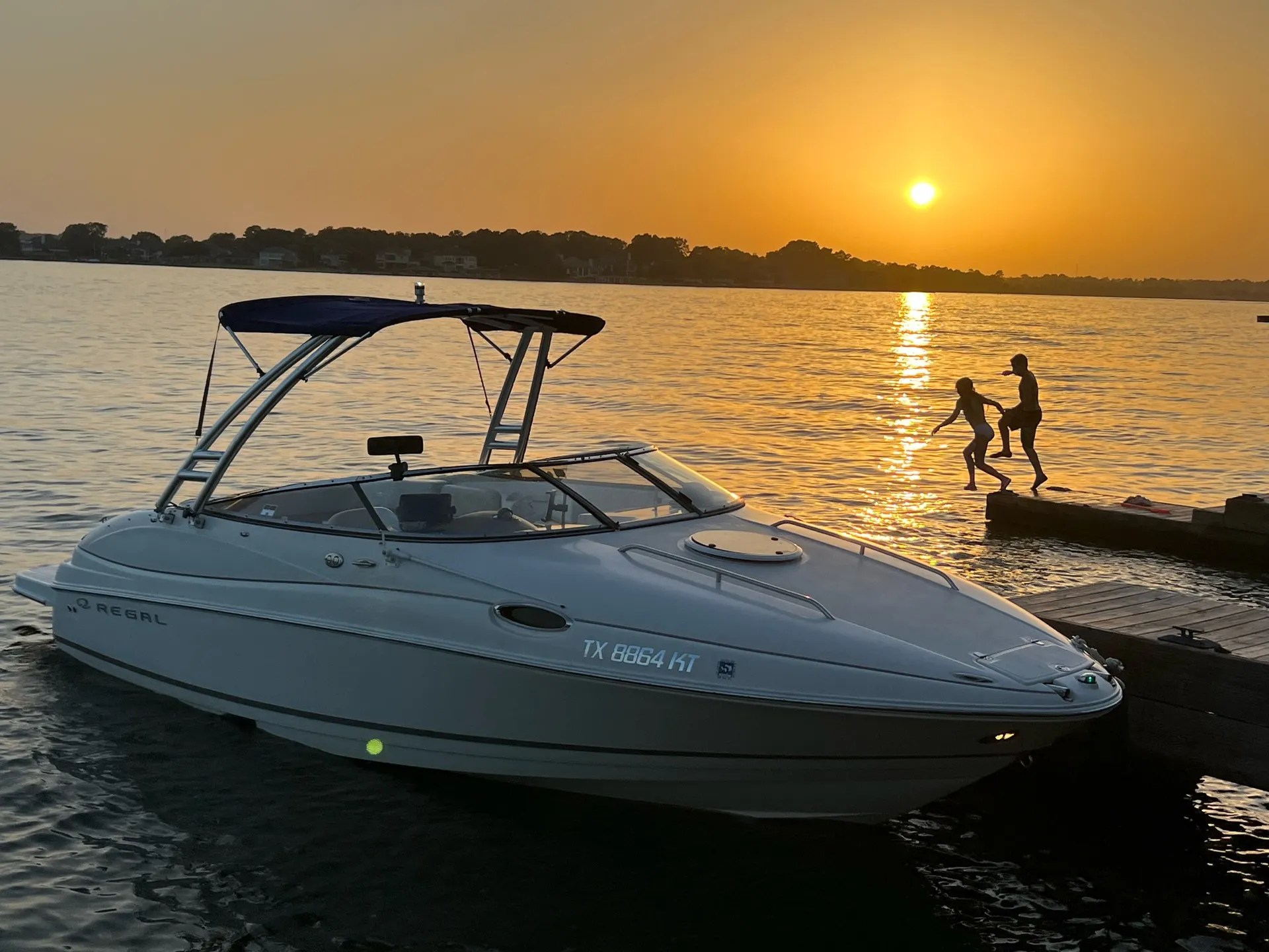 Regal Boats 2450 Cuddy in Seabrook, TX — photo 7