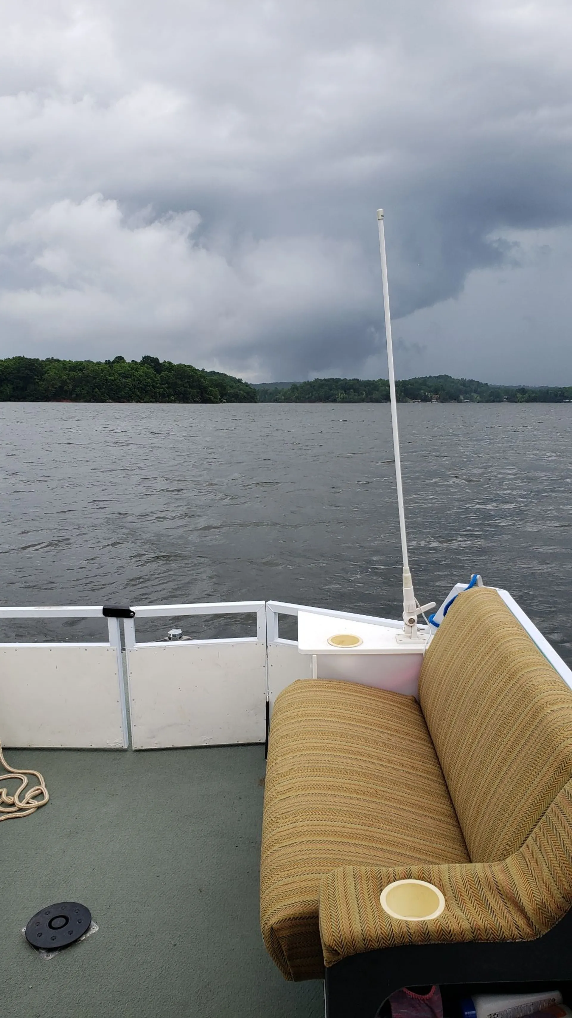 Watts Bar Lake guided Pontoon Boat Rental Island Sunset Excursions