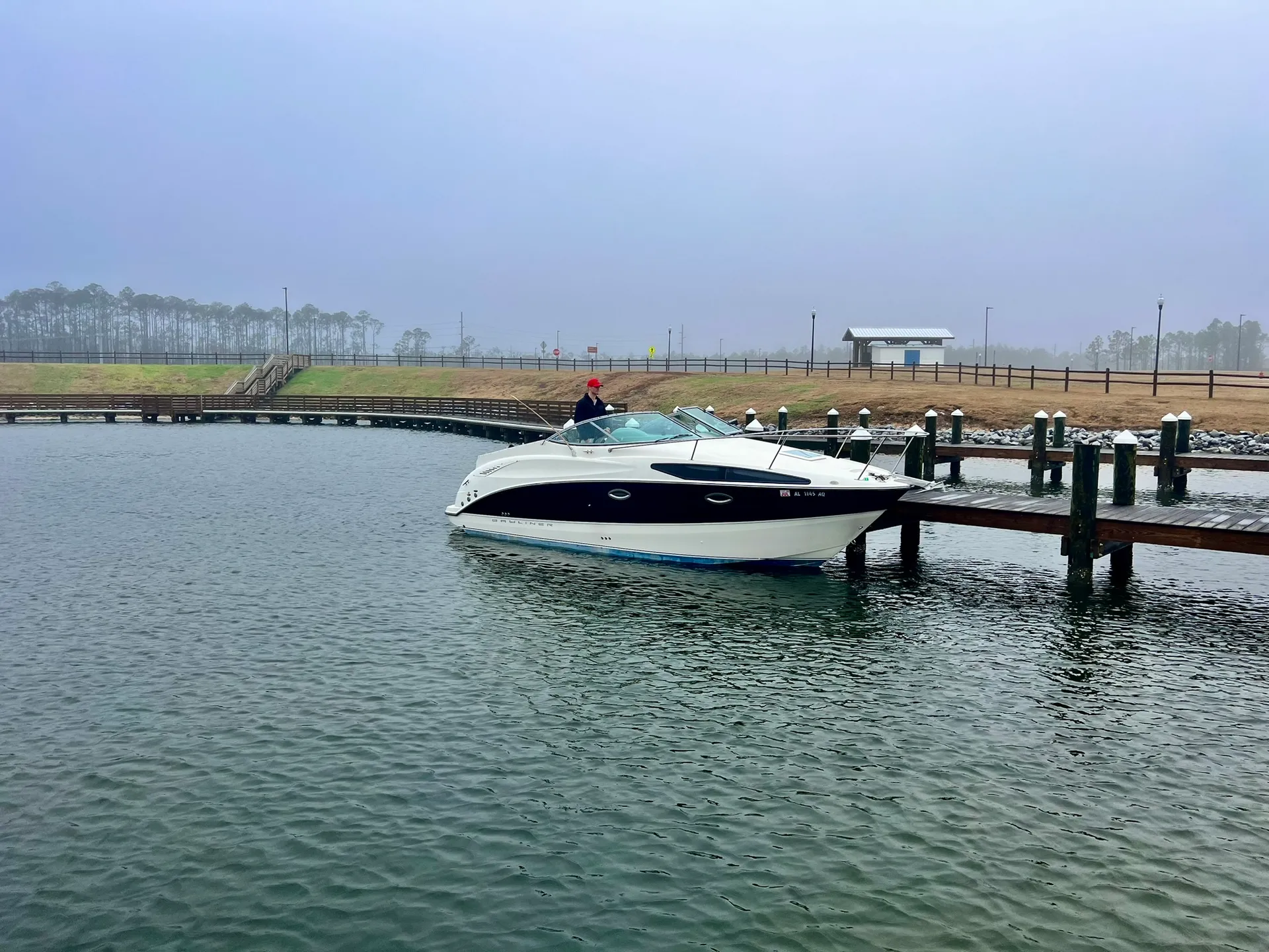 Bayliner 265 Cruiser in Pensacola, FL — photo 4