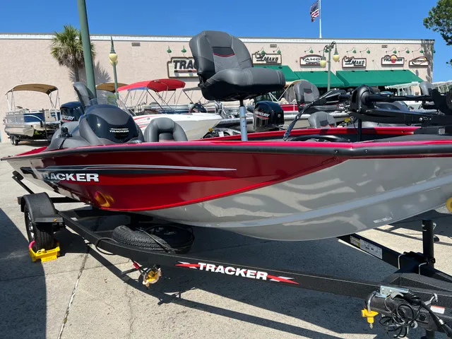 Rent a Tracker bass boat in Belmont, NC near me