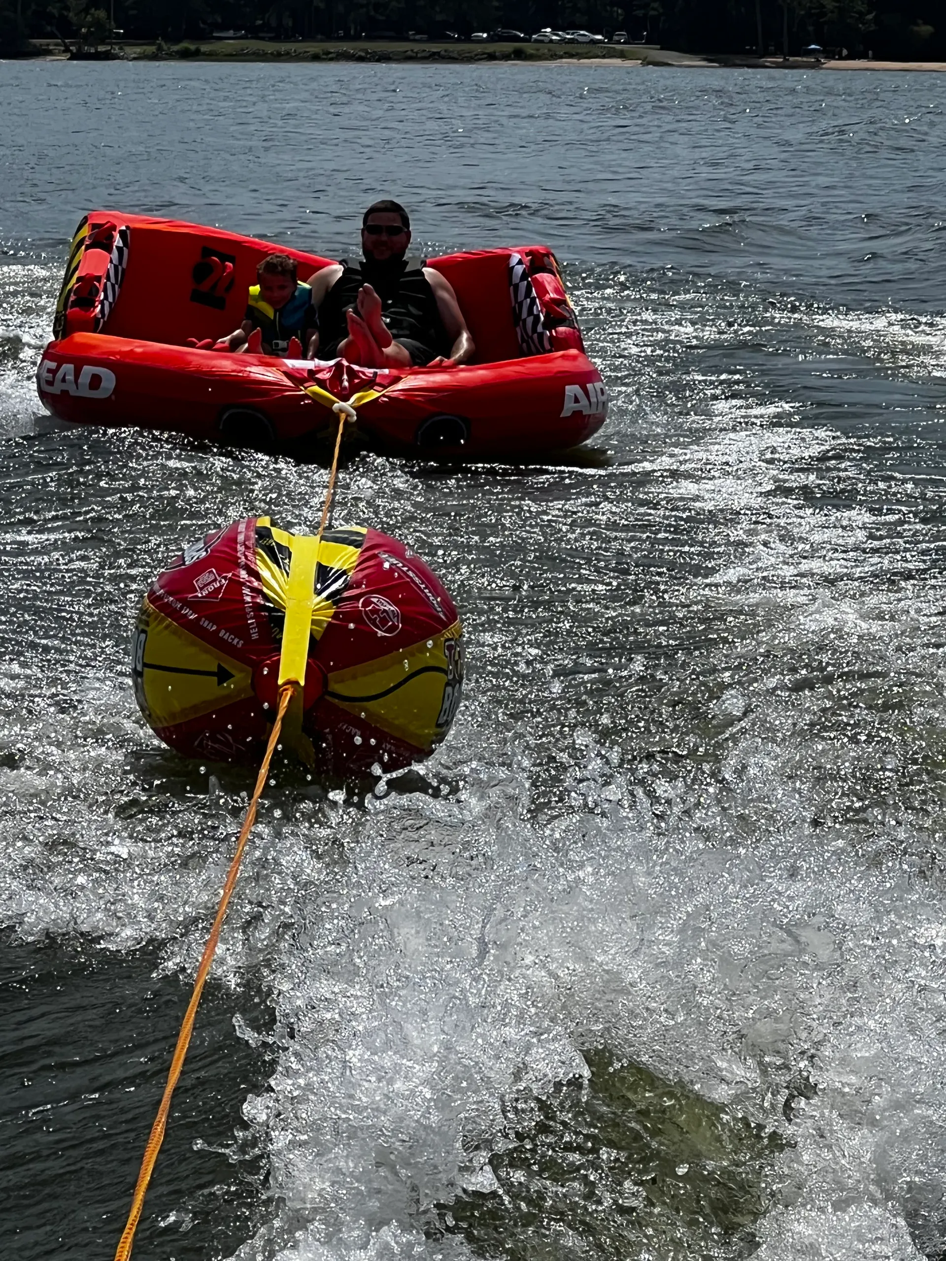 Basically New 2022 Chaparral 23 ssi 