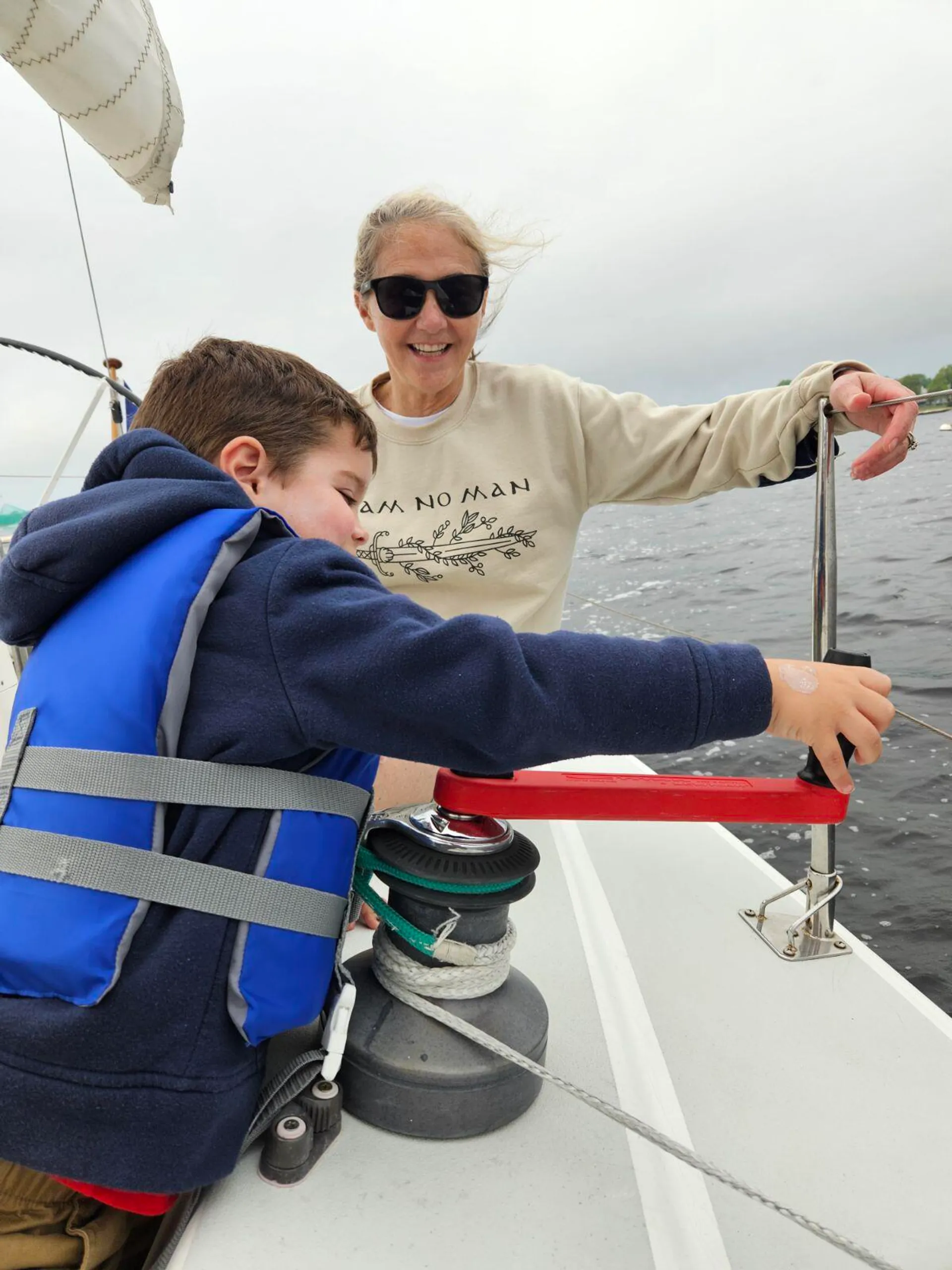 Spend the Day on Buzzards Bay / Pearson 35 Omoo