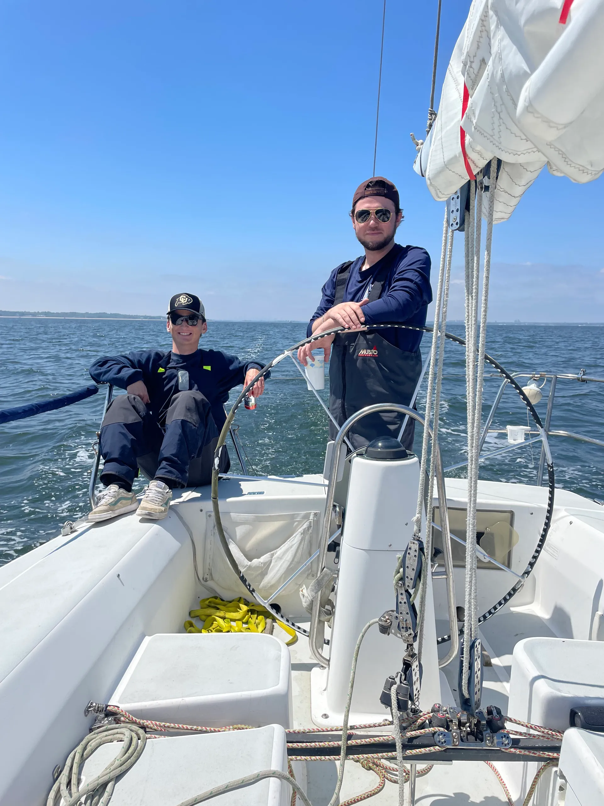 Spend the Day on Buzzards Bay / Pearson 35 Omoo