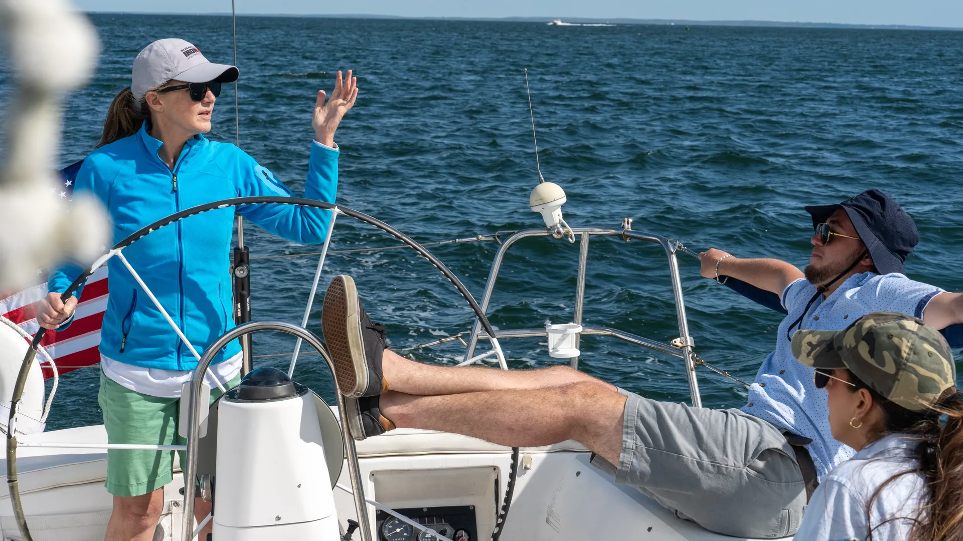 Spend the Day on Buzzards Bay / Pearson 35 Omoo