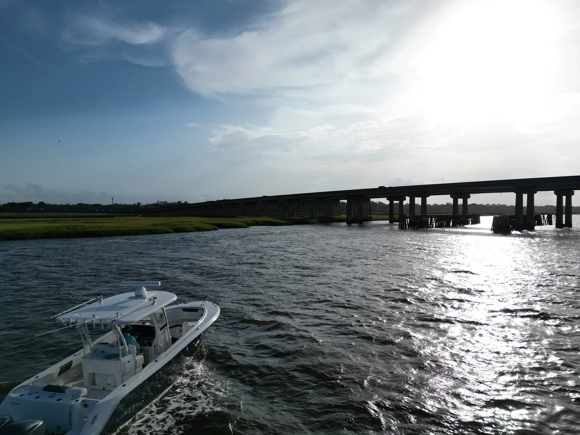 ROBALO R302 in Charleston, SC — photo 5