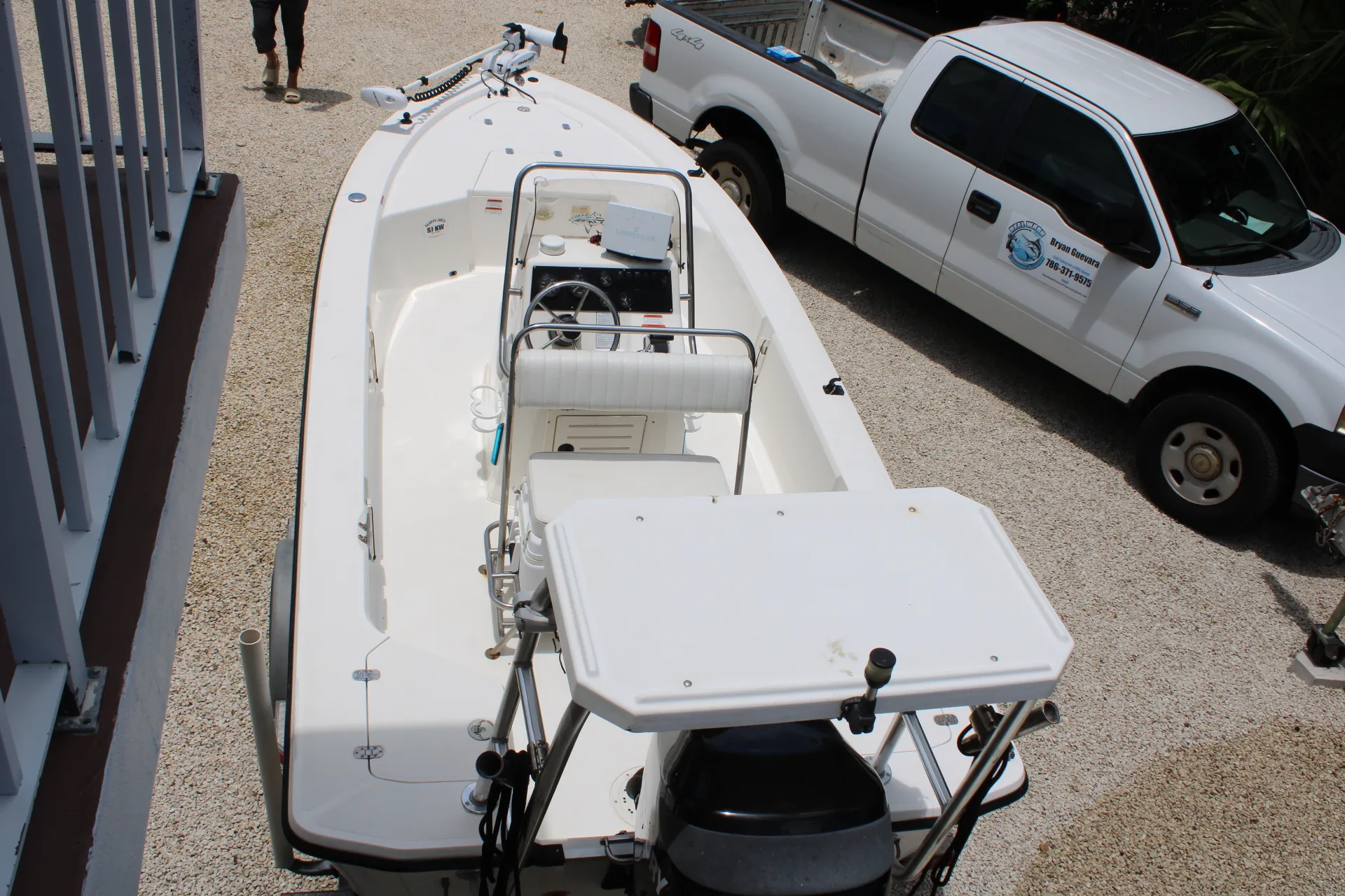 Mako Marine 1801 Bay Boat W/90EXLPT Opti  in Tavernier, FL — photo 4