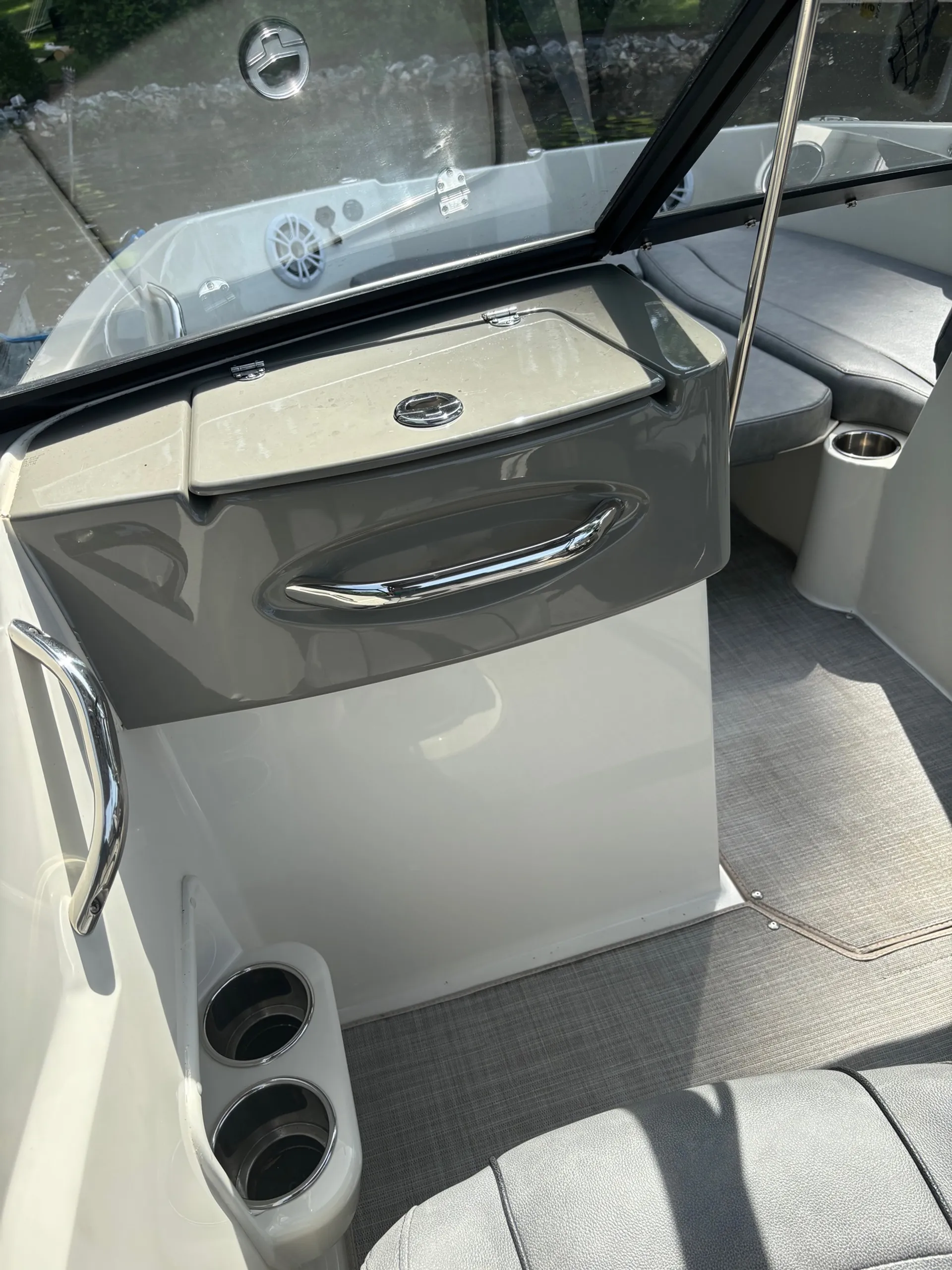 Stingray 191DC - Available on Lake Bowen in SC only