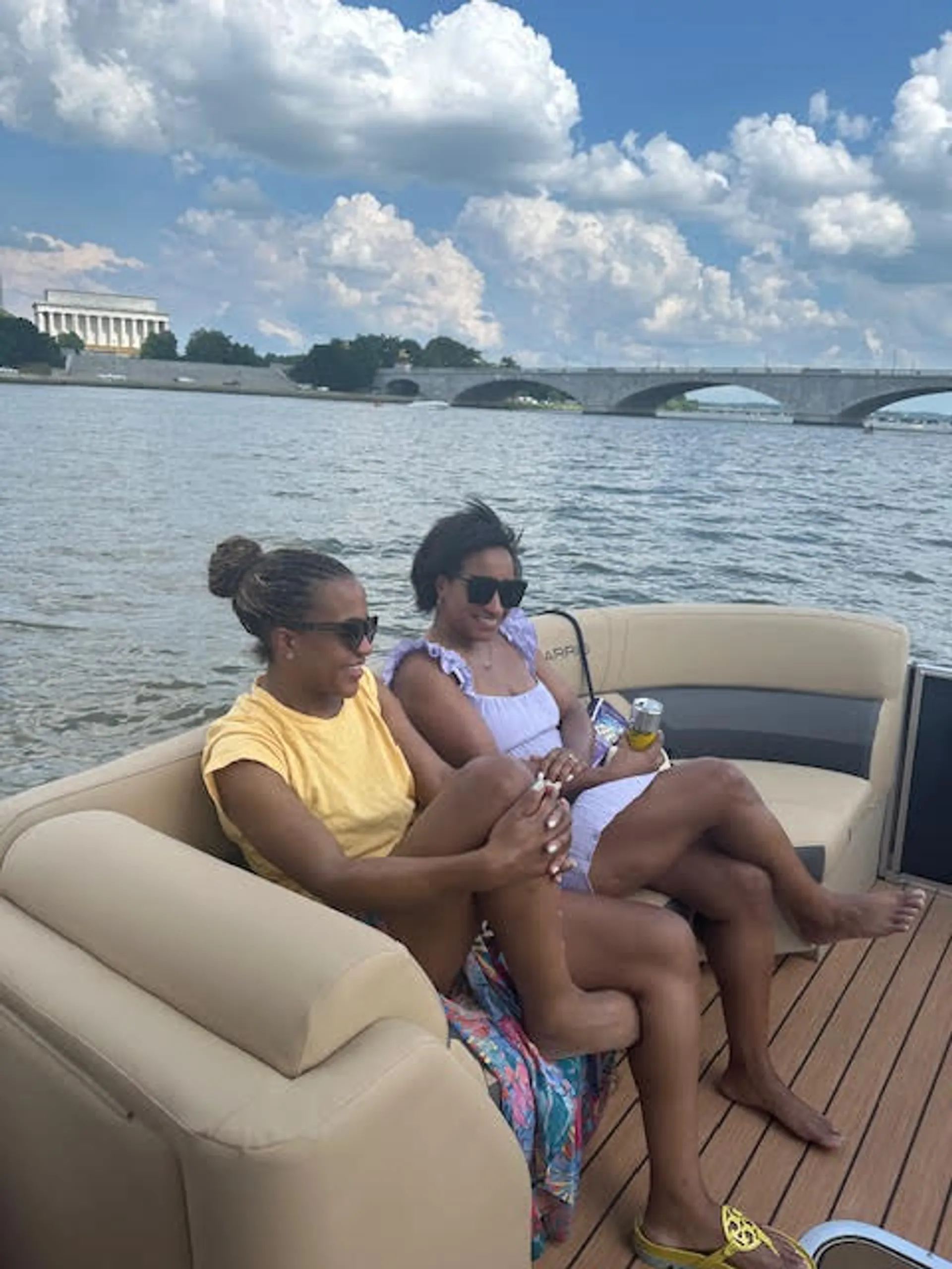 The Play Station - Washington DC 23 Foot Pontoon (lights, cooler, etc)