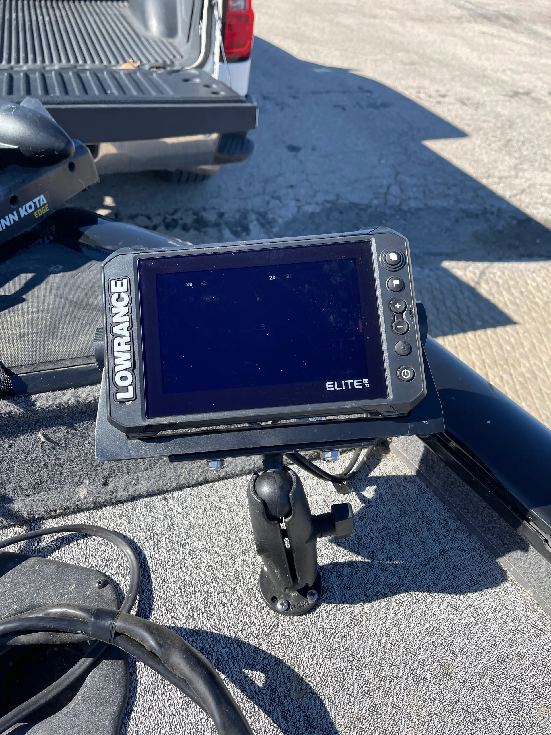 TRACKER BY TRACKER MARINE PRO TEAM 175 TF W/60ELPT 4-S W/TRLR in Wylie, TX — photo 2