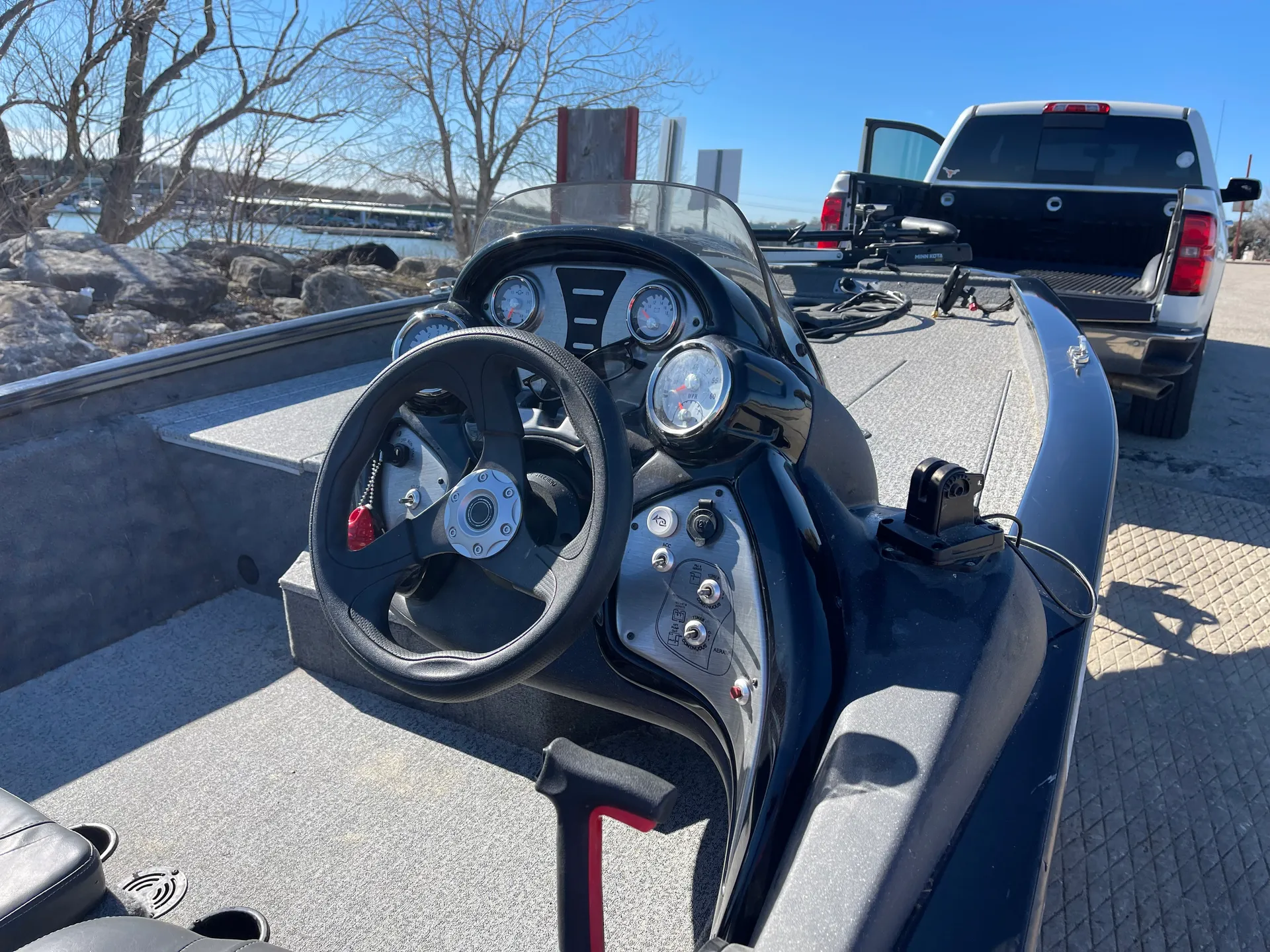 TRACKER BY TRACKER MARINE PRO TEAM 175 TF W/60ELPT 4-S W/TRLR in Wylie, TX — photo 4