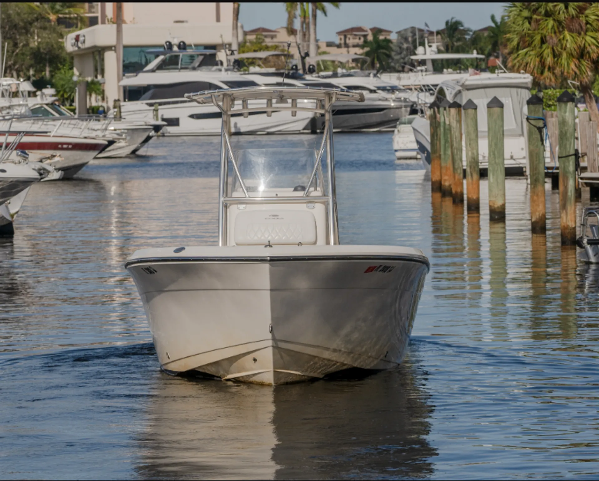 Cobia 201 CC JS204 in West Palm Beach, FL — photo 6