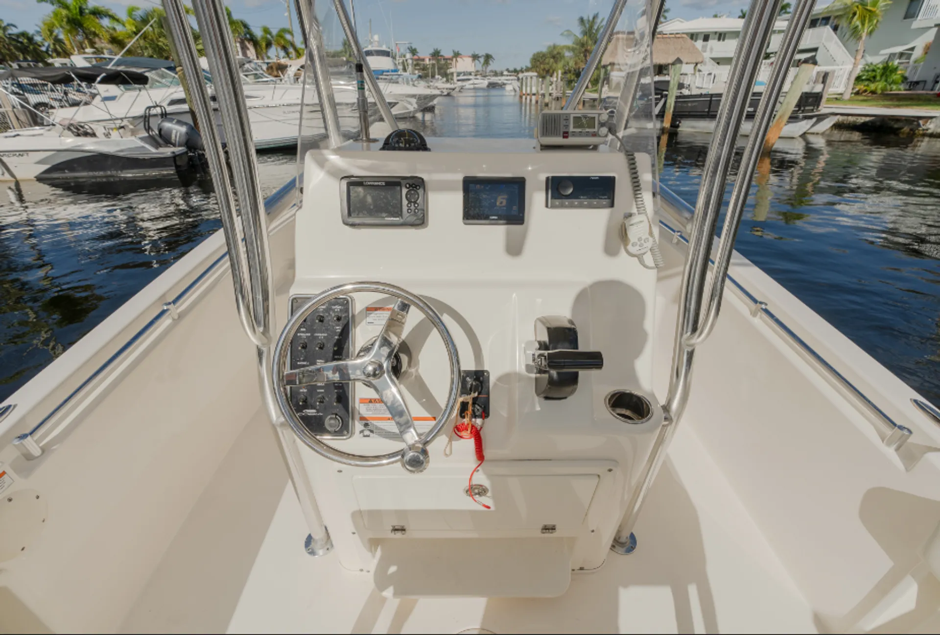 Cobia 201 CC JS204 in West Palm Beach, FL — photo 2